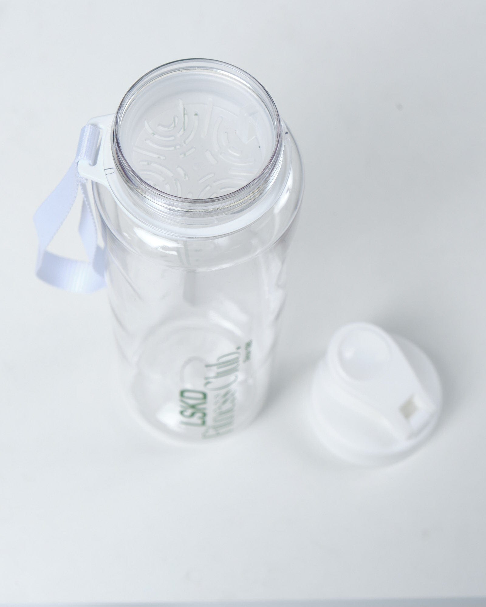 Model wearing Clubhouse 1L Bottle - Clear-White