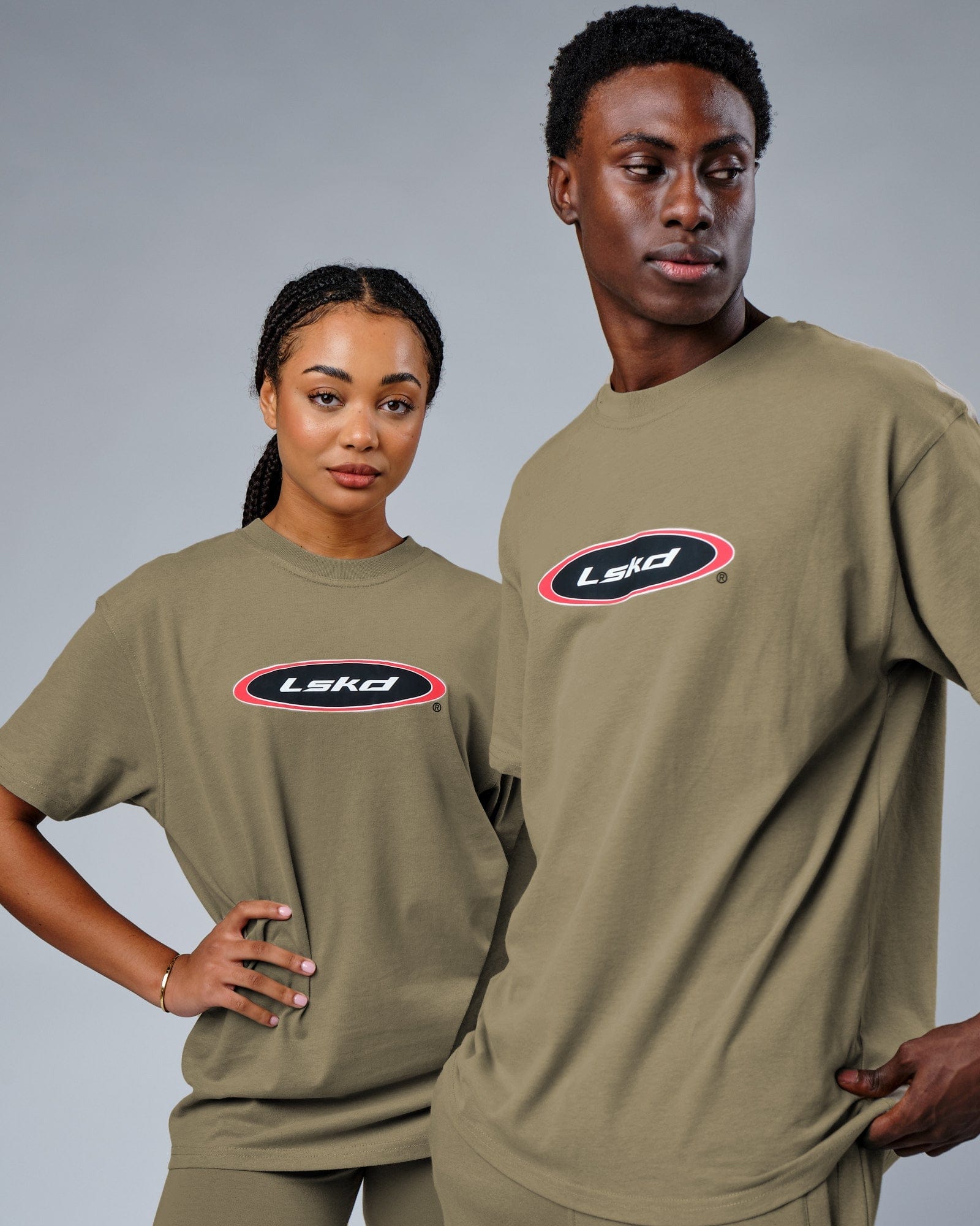 Model wearing Unisex Circa 2003 Heavyweight Vintage Fit Tee - Laurel Oak