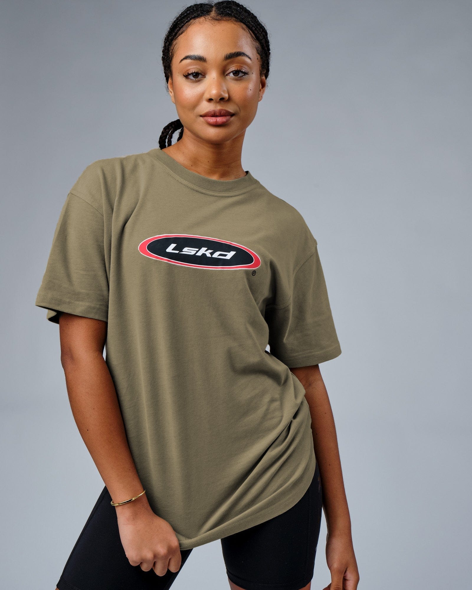 Model wearing Unisex Circa 2003 Heavyweight Vintage Fit Tee - Laurel Oak