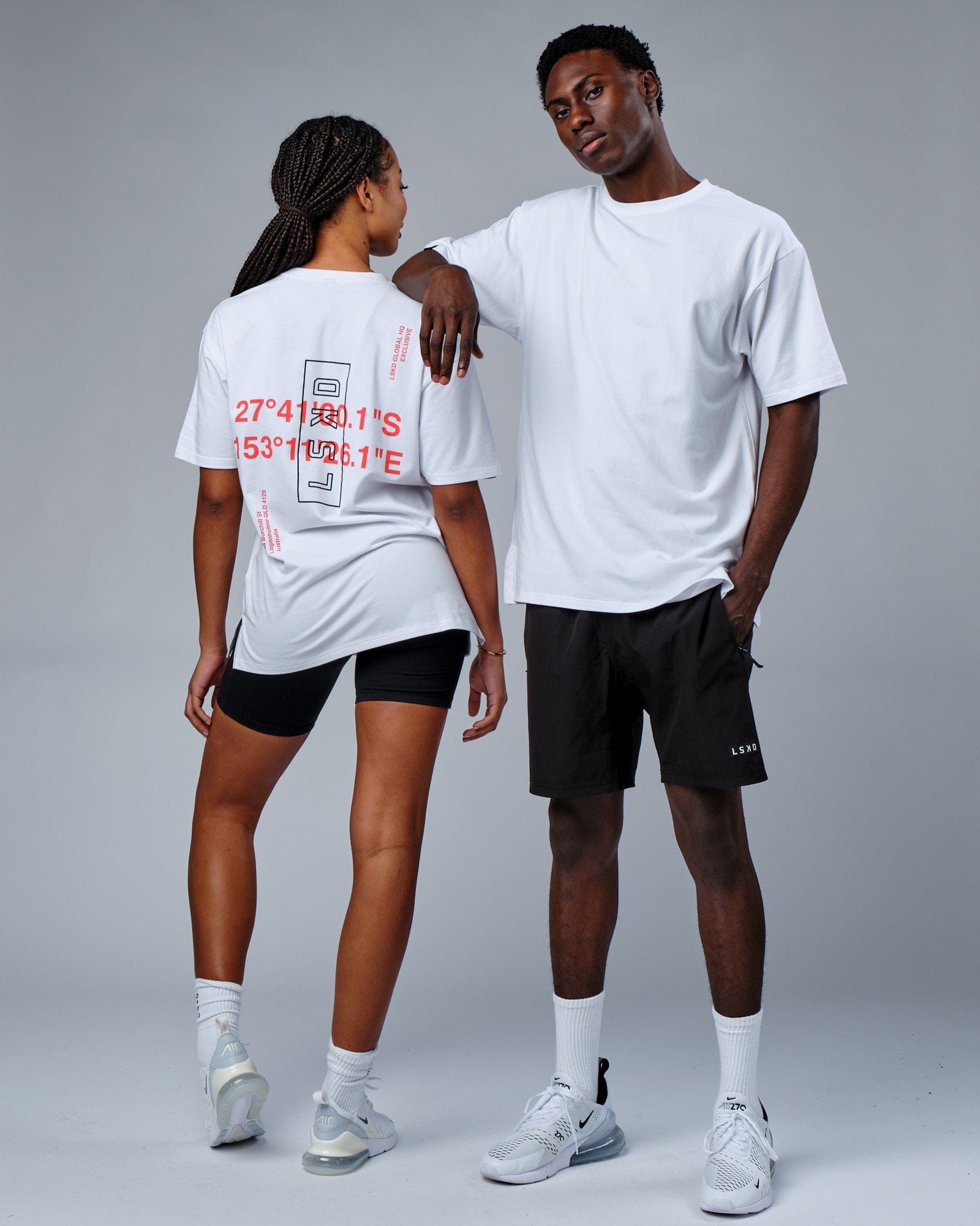 Model wearing Unisex HQ FLXCotton Tee Oversize - White-Red