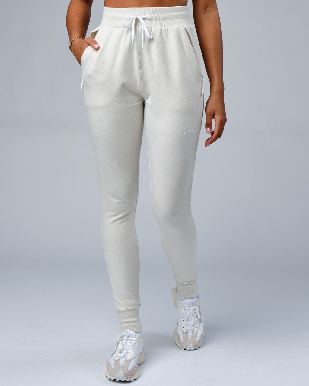 Model wearing PB Jogger - Bone