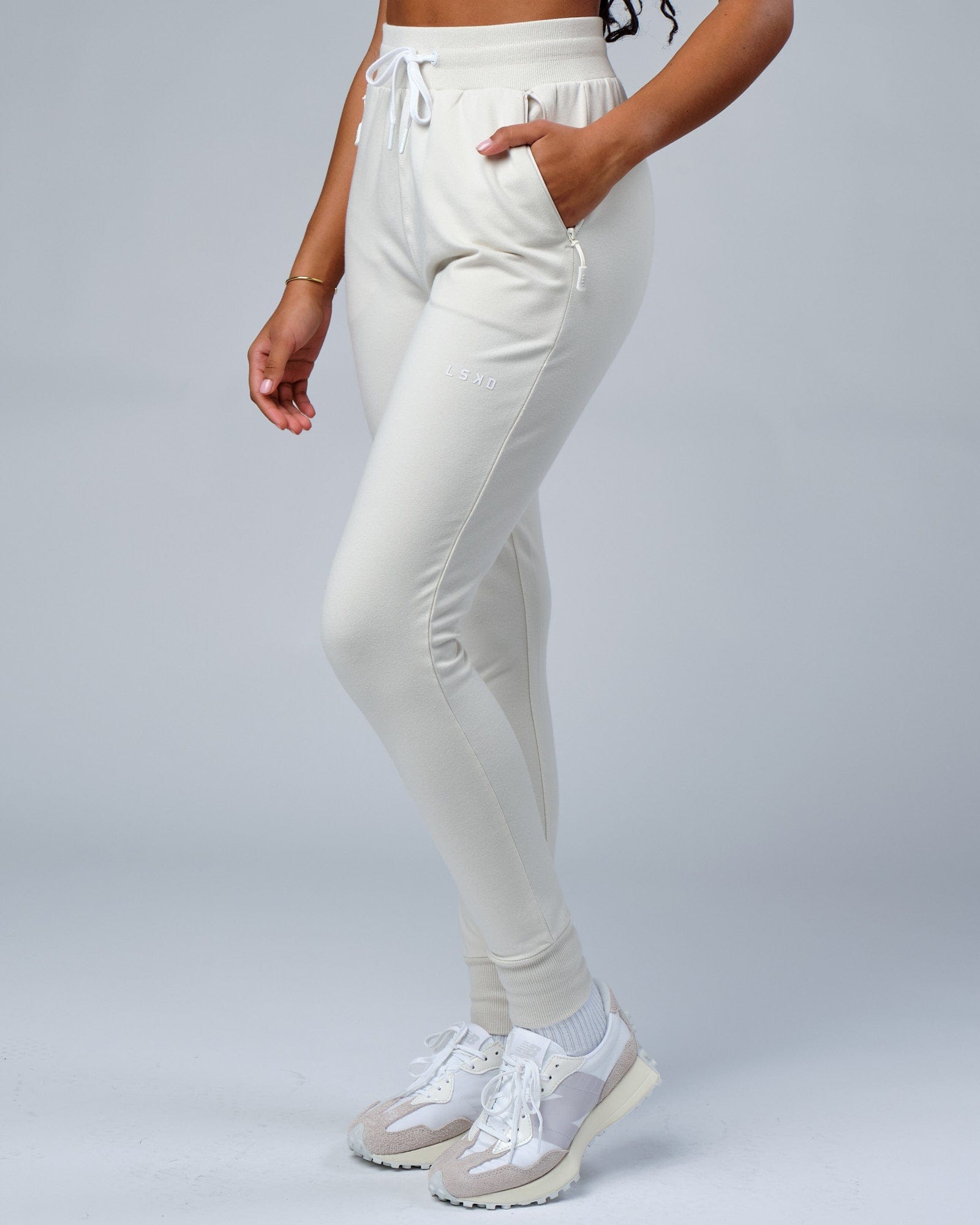 Model wearing PB Jogger - Bone