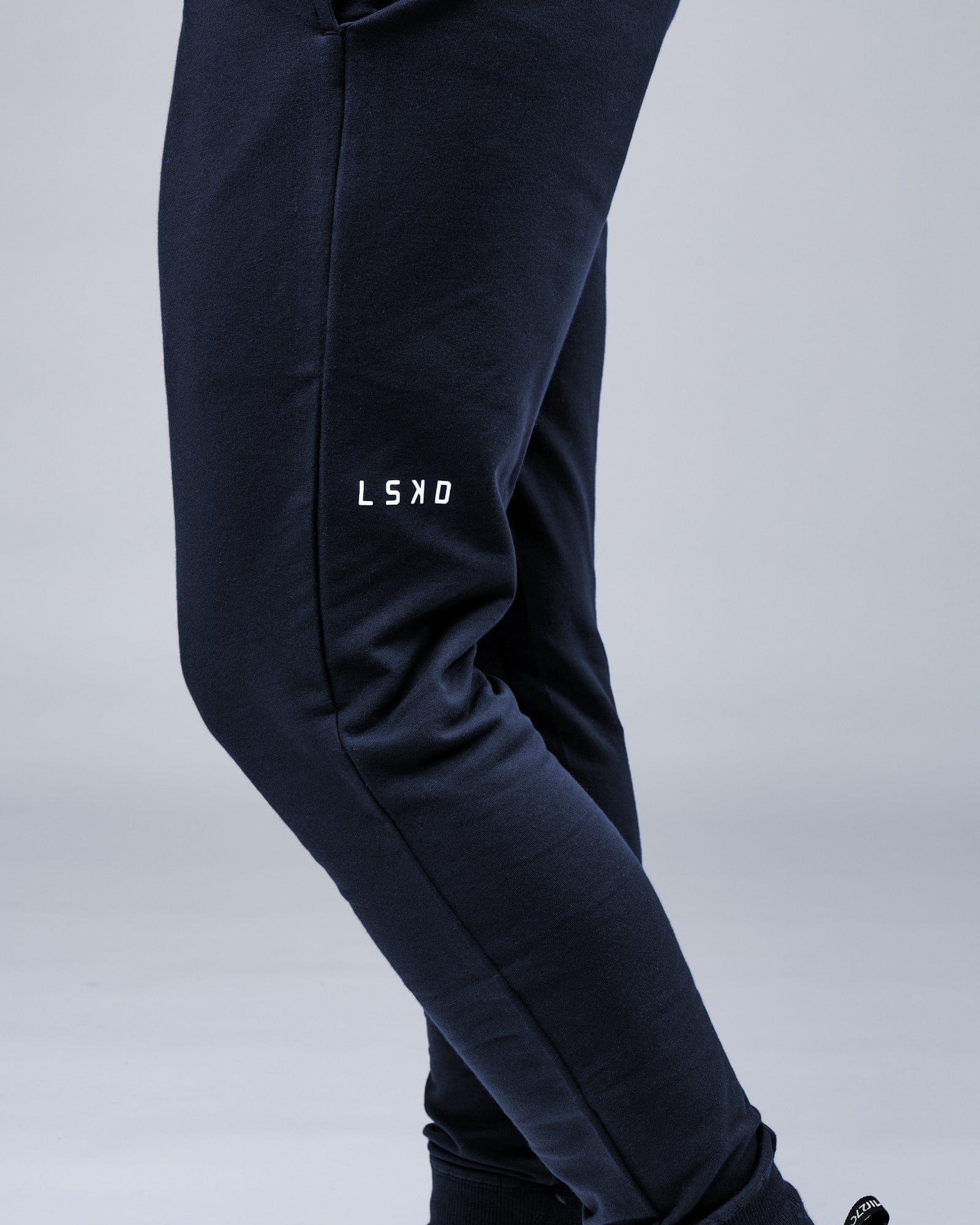 Model wearing Rival FLXFleece Track Pant - Carbon