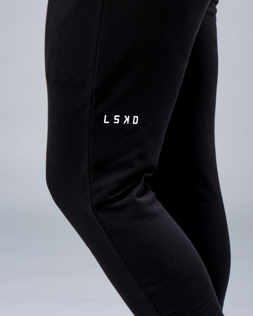 Model wearing Rival FLXFleece Track Pant - Black