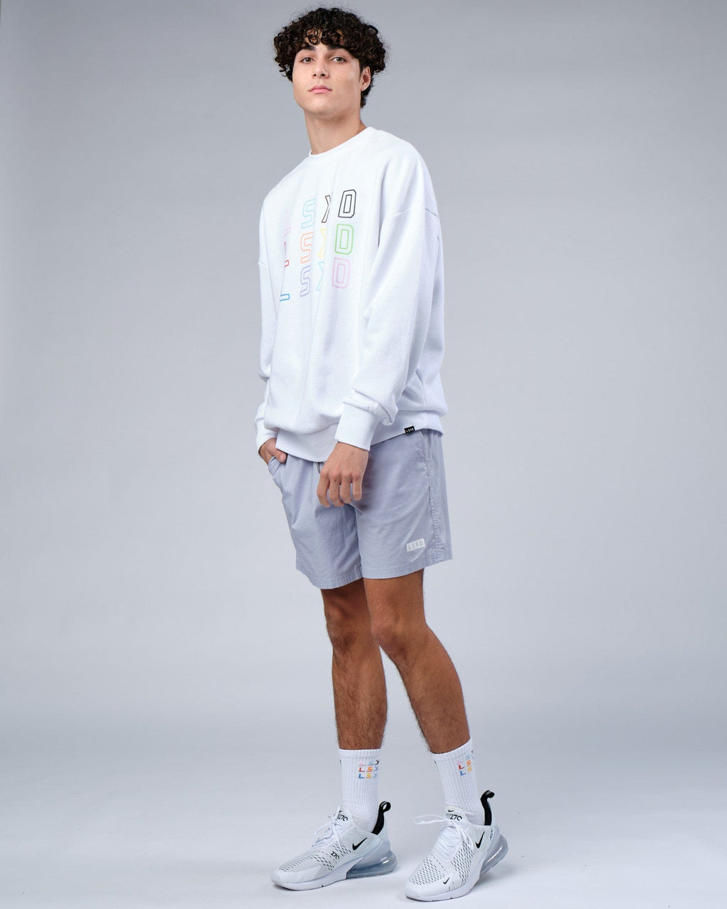 Model wearing Progress Sweater Oversize - White