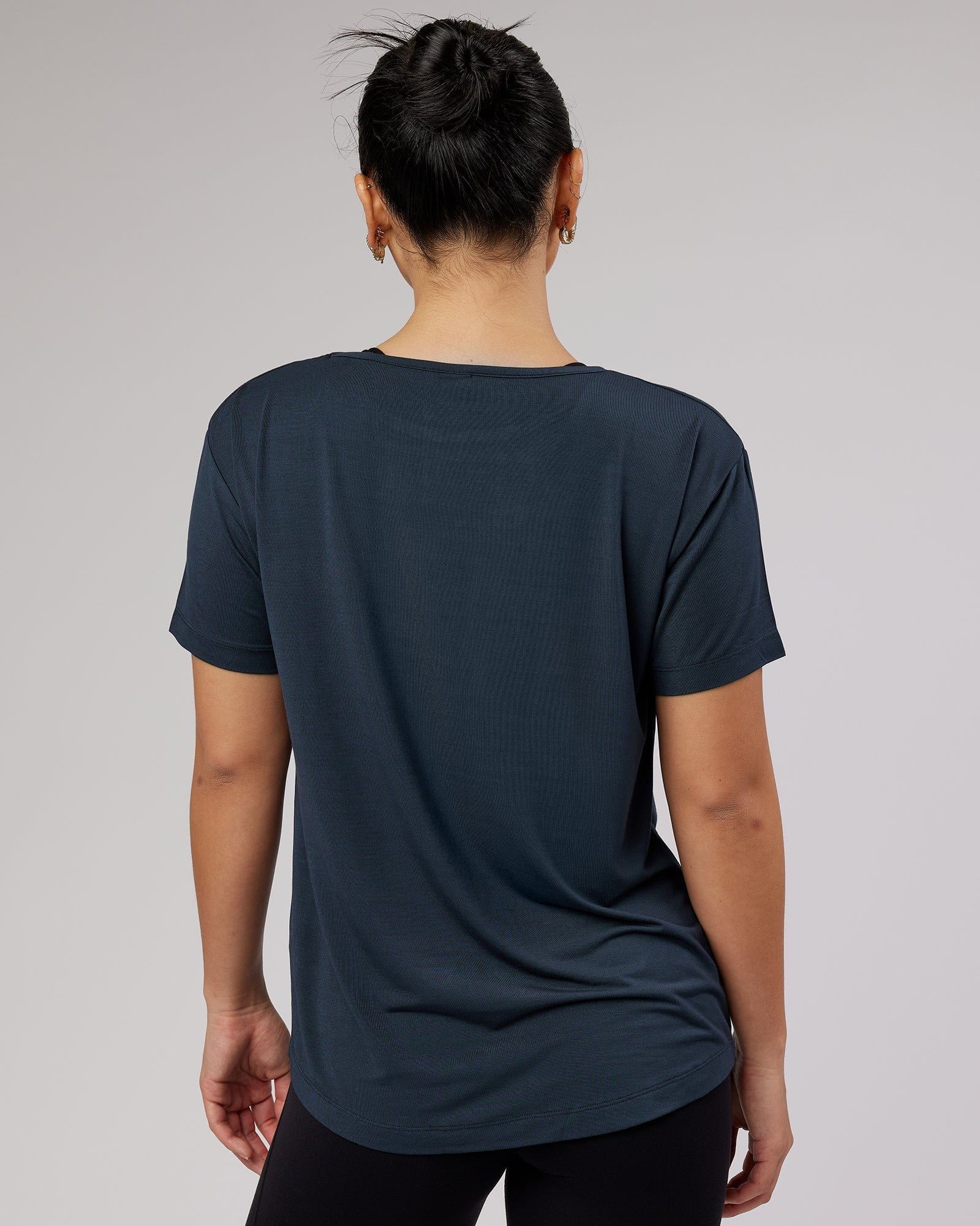 Model wearing Air Slouch Tee - Carbon