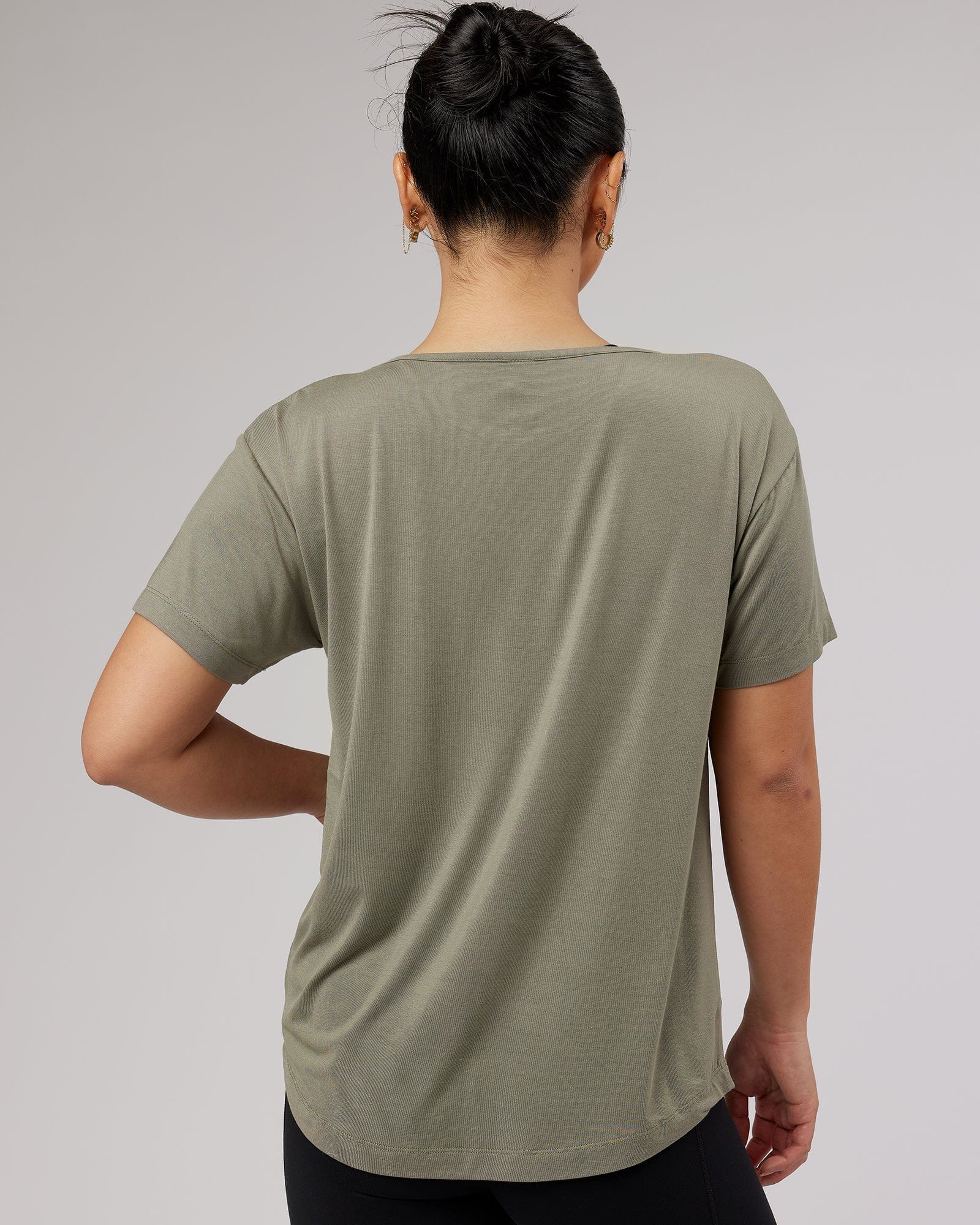 Model wearing Air Slouch Tee - Dusty Olive