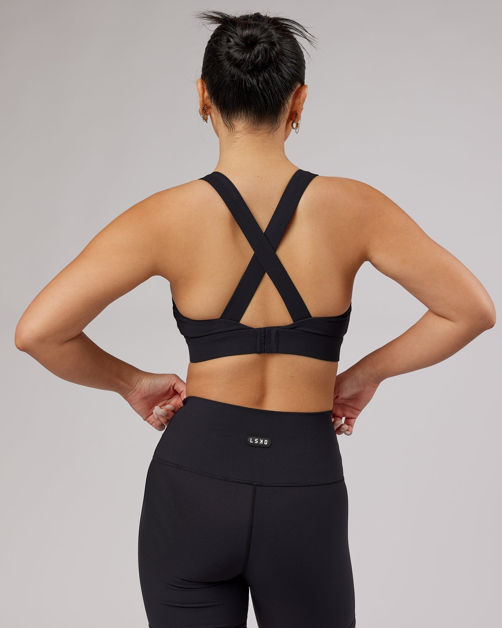 Model wearing Balance Ribbed Sports Bra - Black