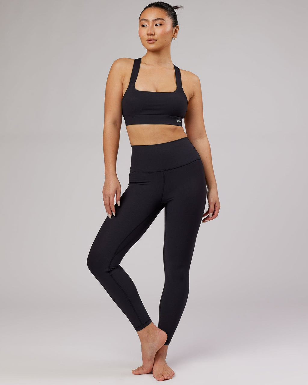 Model wearing Balance Ribbed Sports Bra - Black