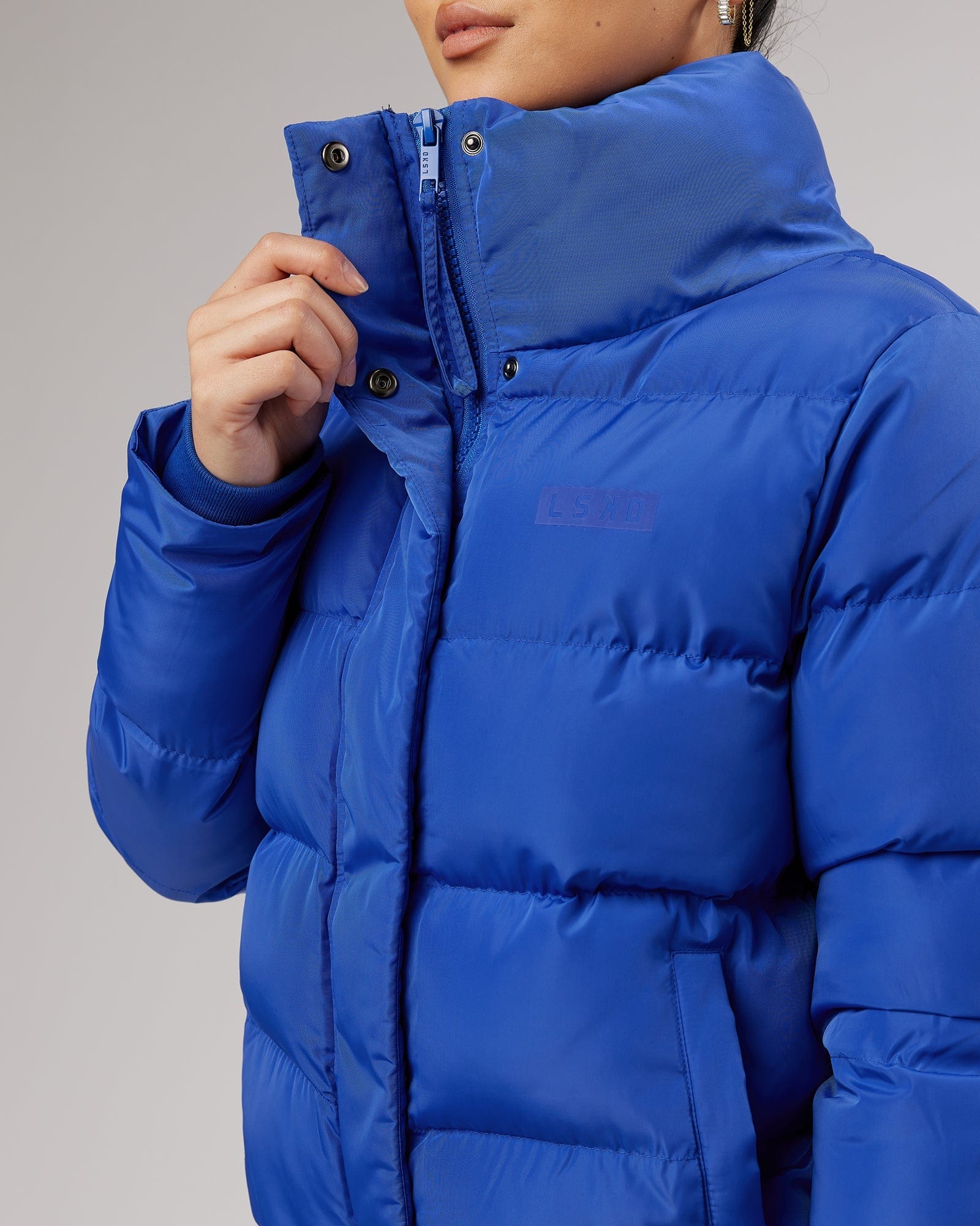 Model wearing Daily Puffer Jacket - Power Cobalt
