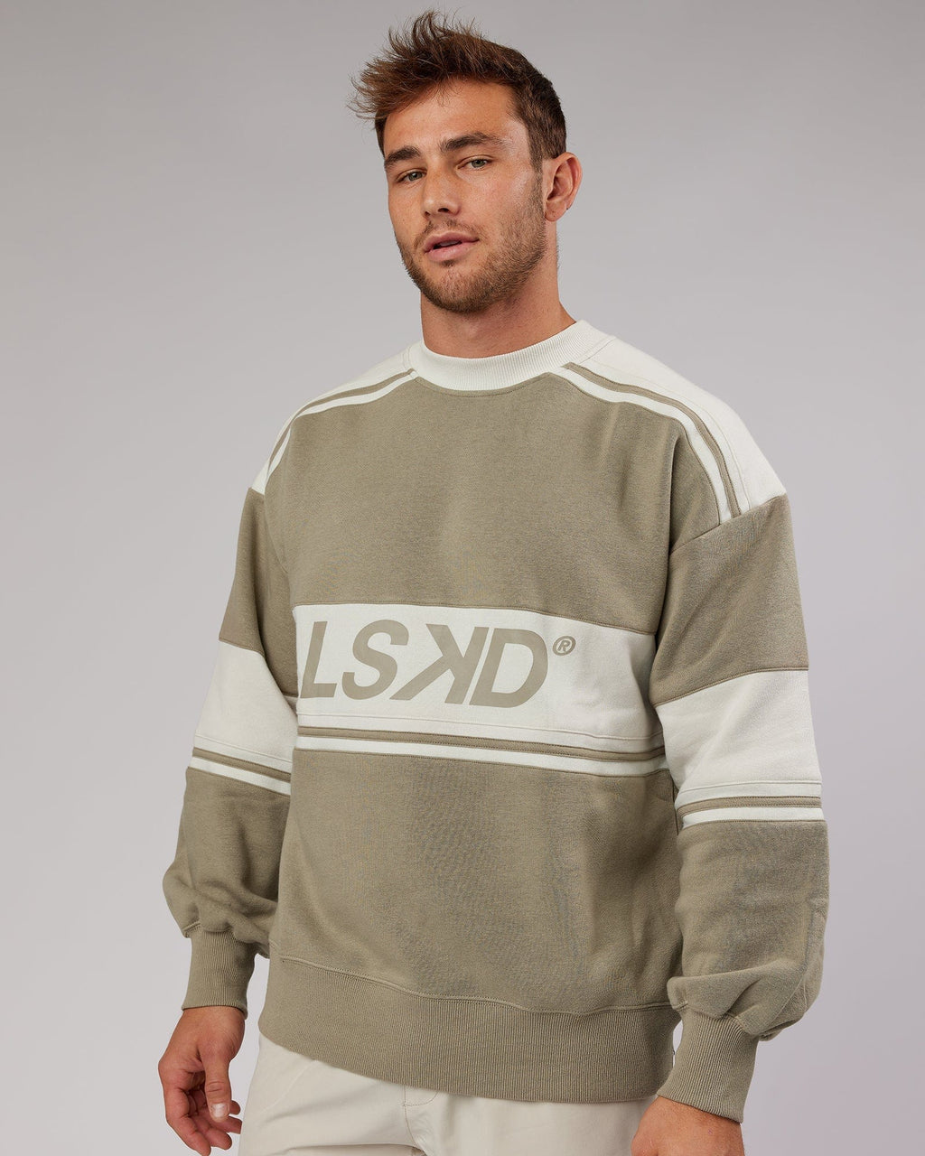 Model wearing Unisex A-Team Sweater Oversize - Laurel Oak-Bone
