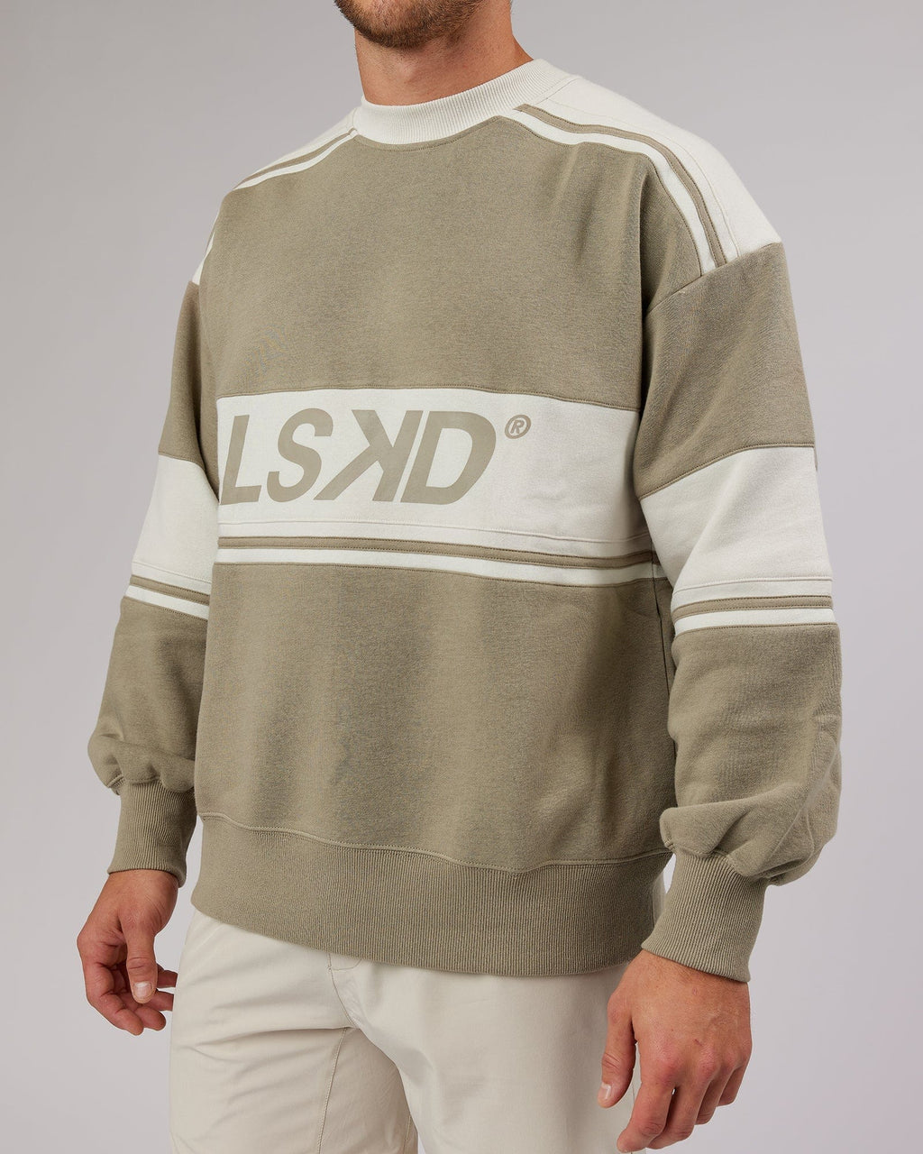 Model wearing Unisex A-Team Sweater Oversize - Laurel Oak-Bone