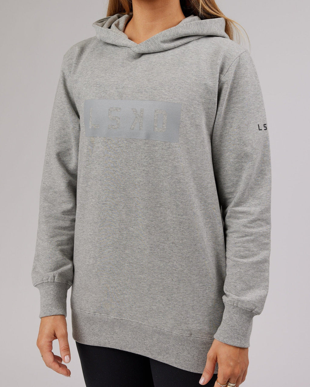Model wearing Unisex Strength FLXFleece Training Fit Hoodie - Lt Grey Marl