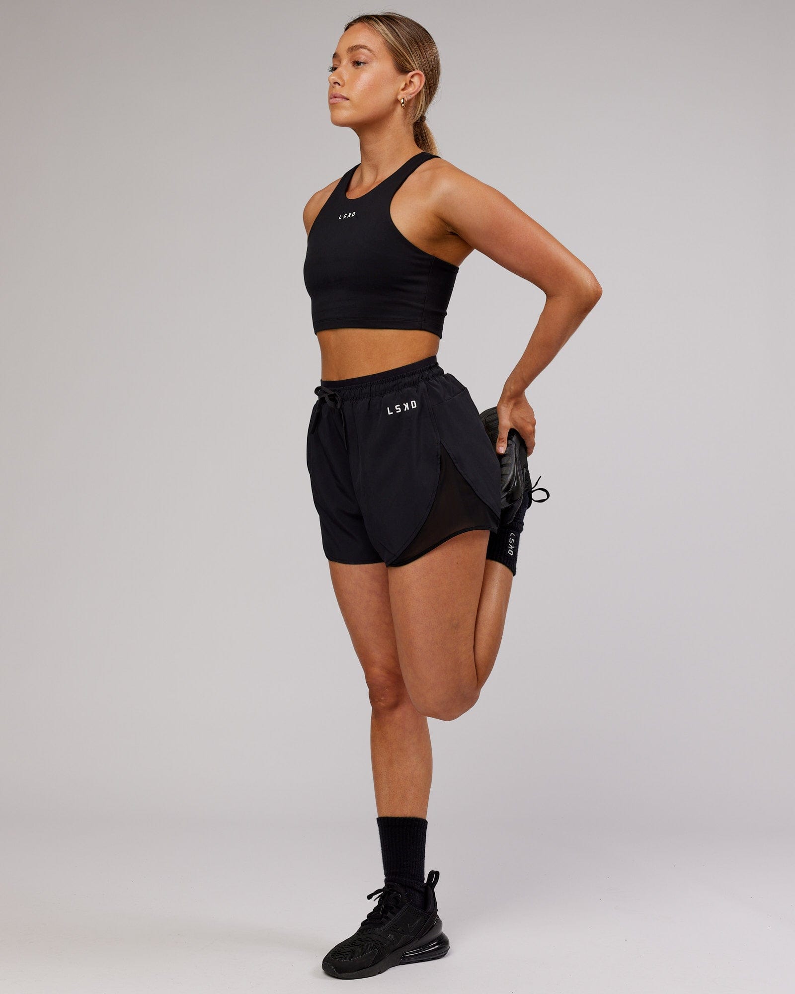 Model wearing Dynamic Run Short - Black