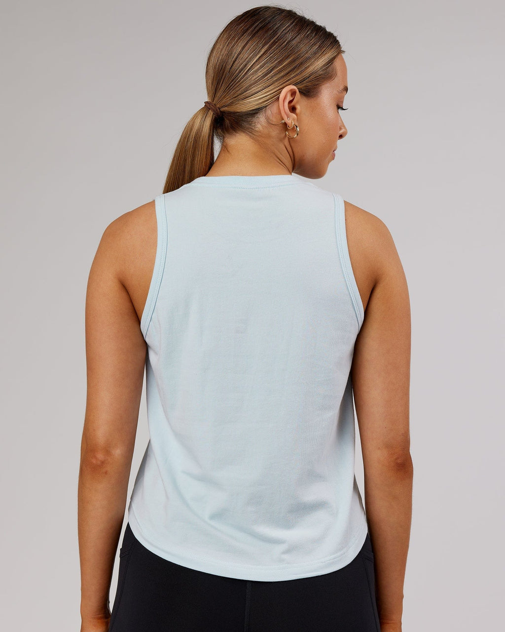 Model wearing Energy FLXCotton Tank - Ballad Blue