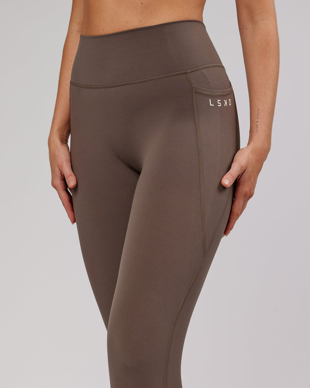 Model wearing Energise Full Length Tight - Mocha