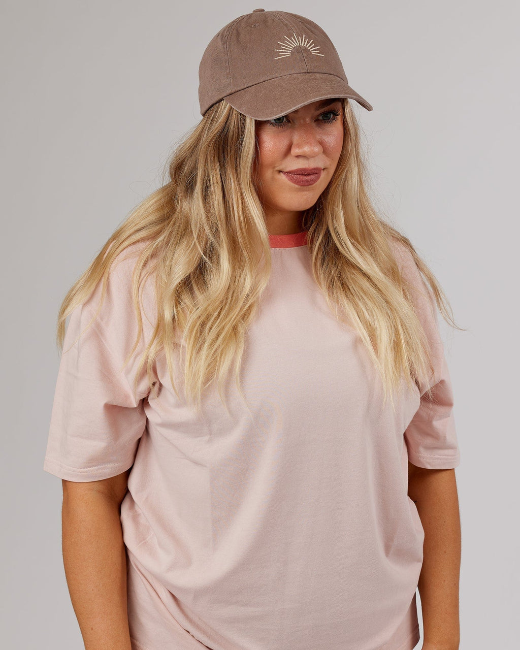 Model wearing Rise Cap - Warm Taupe