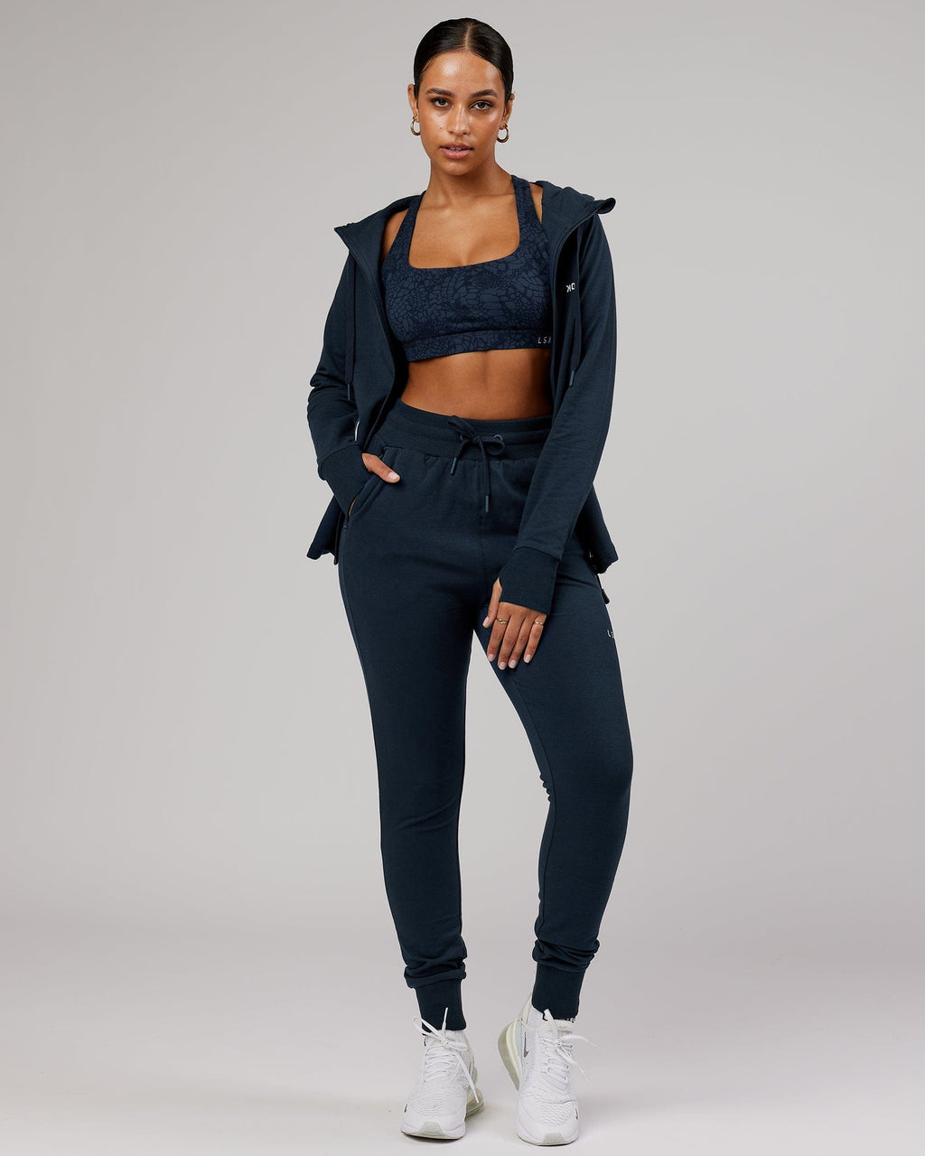 Model wearing PB Jogger - Carbon-Tonal