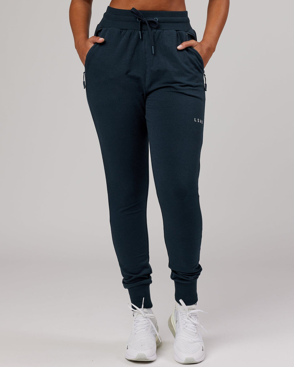 Model wearing PB Jogger - Carbon-Tonal