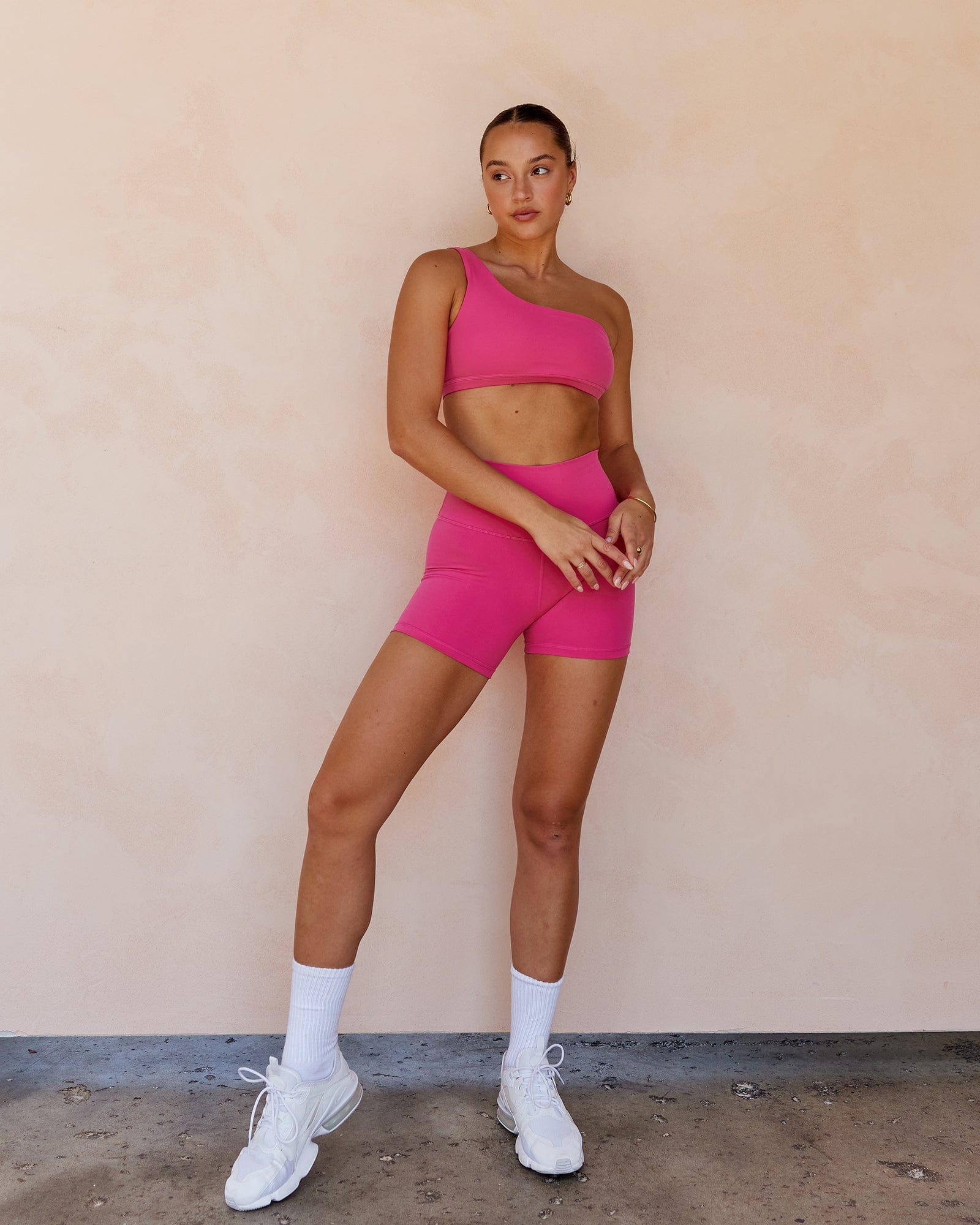 Model wearing Flex Sports Bra - Magenta