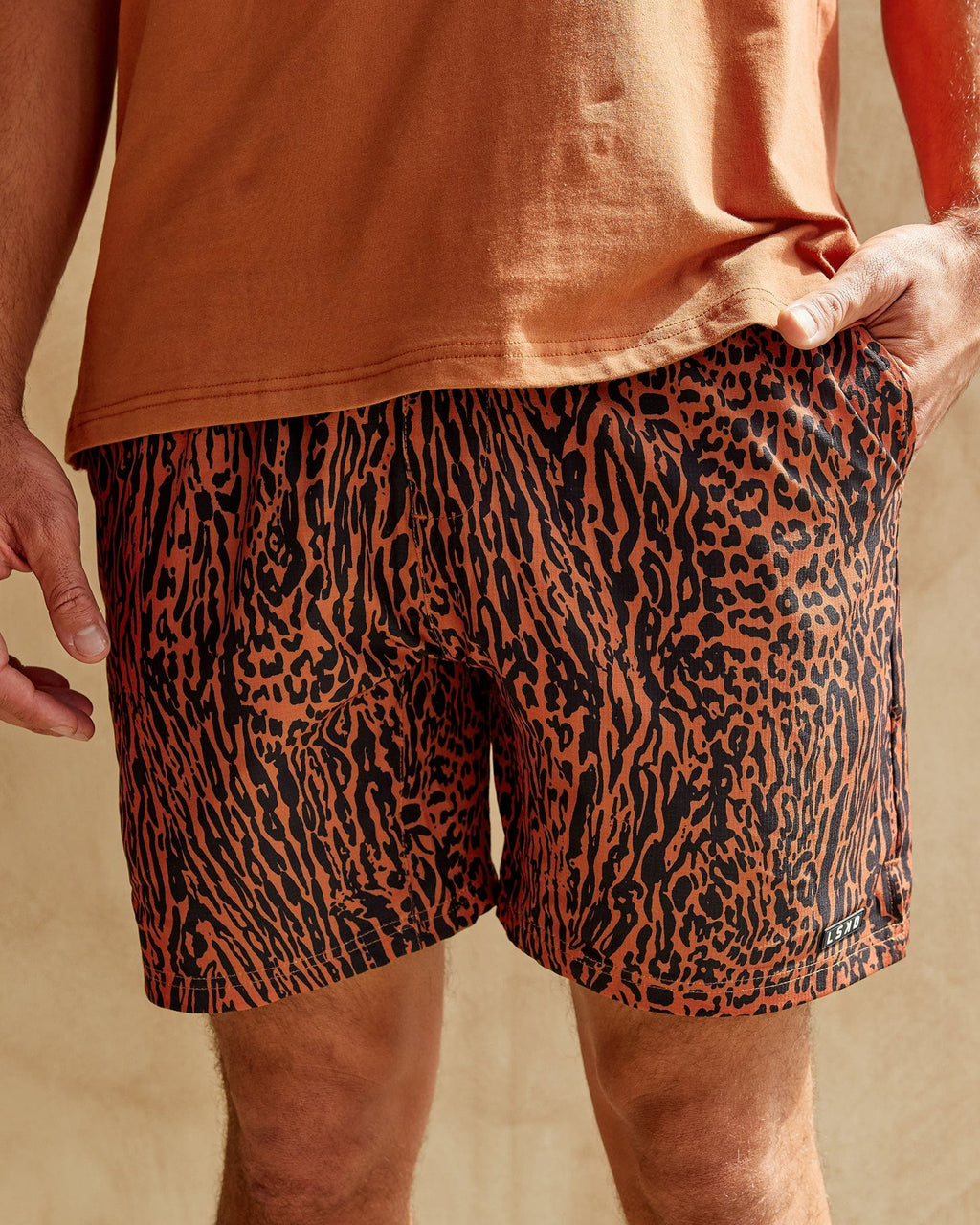 Model wearing Hunter 7" Performance Short - Auburn Black