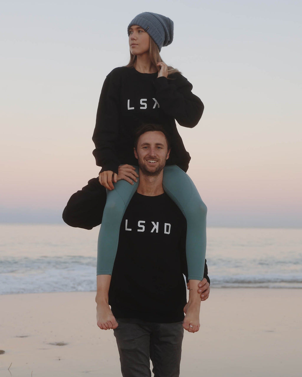 Model wearing Unisex Structure Sweater - Black-White