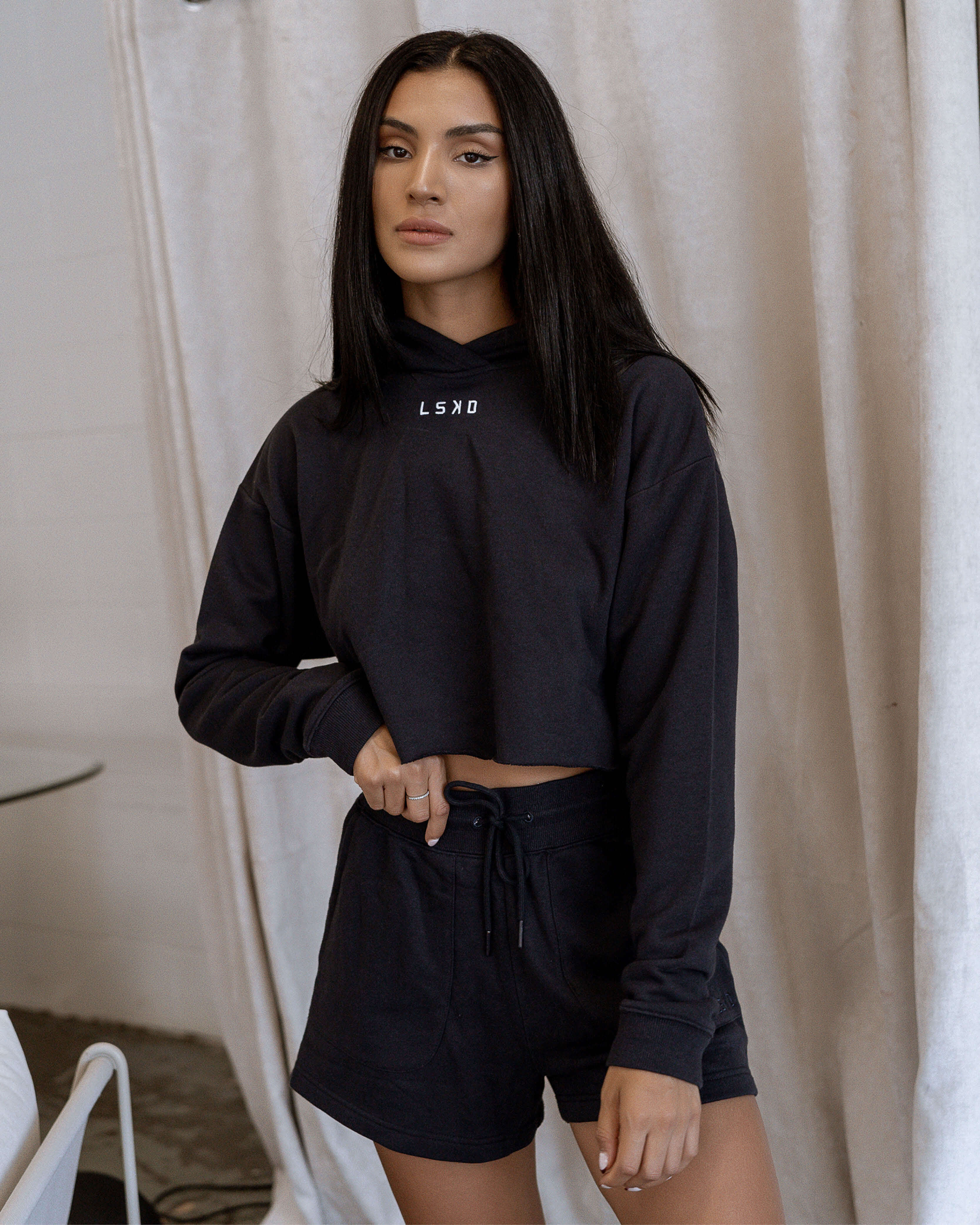 Model wearing Field Pullover - Navy