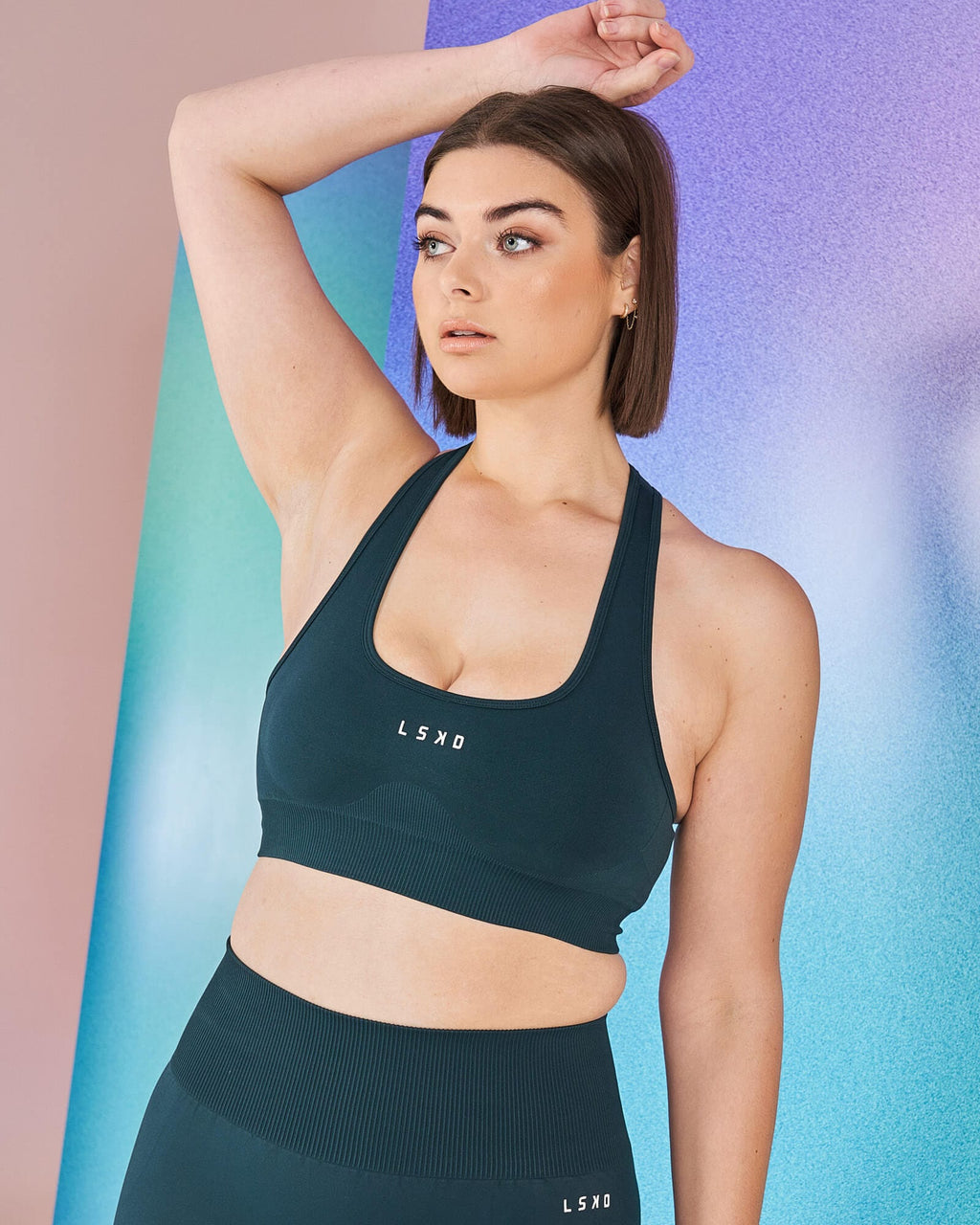 Model wearing Limitless Seamless Sports Bra - Deep Teal