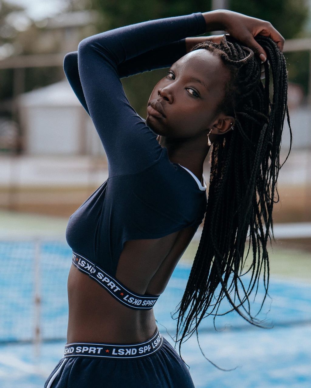 Model wearing Challenge Lounge LS Top - Navy