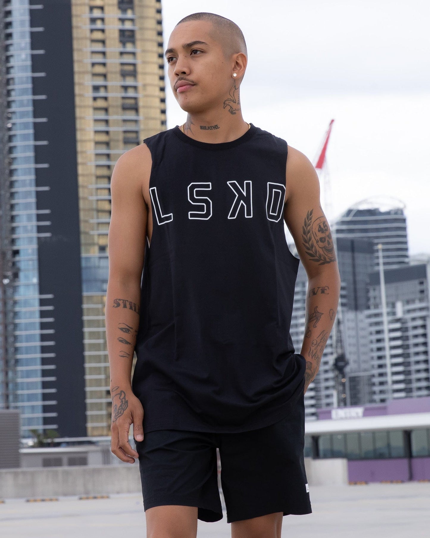 Model wearing Expand FLXCotton Training Fit Tank - Black
