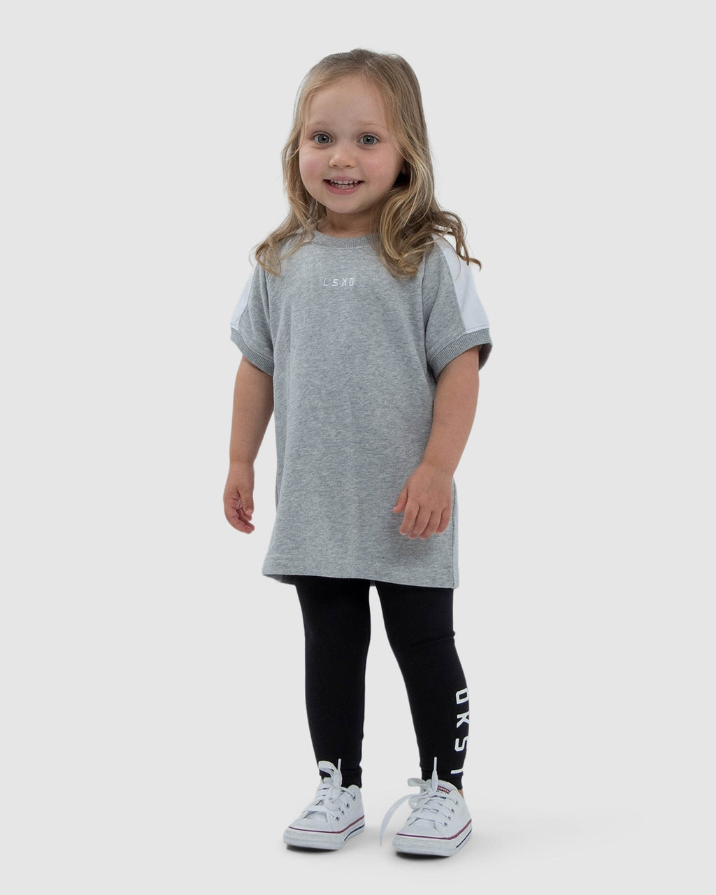 Model wearing Shooter Tee (00-8) - Lt Grey Marl