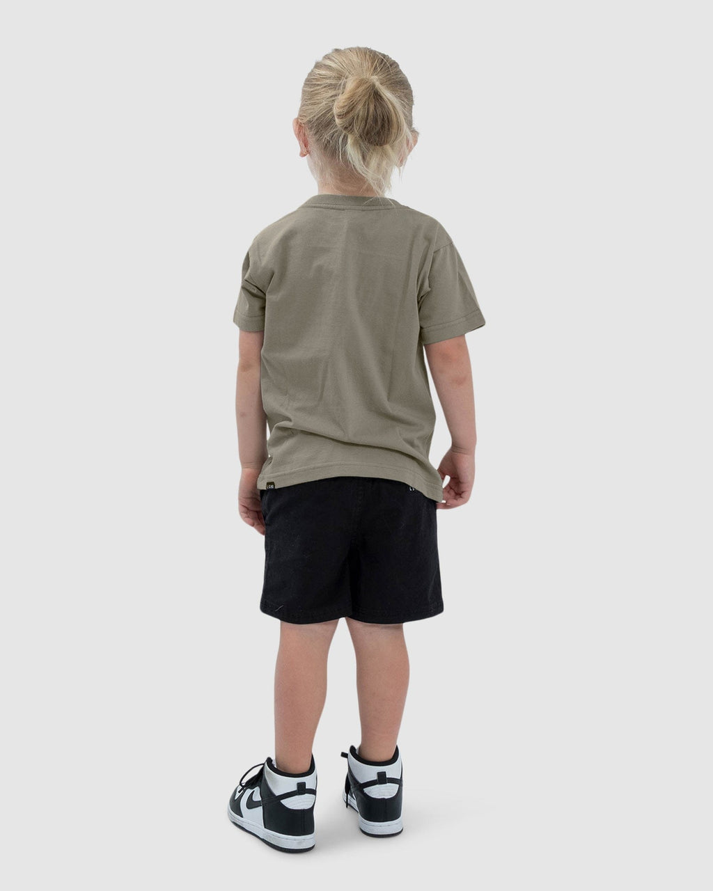 Model wearing Official Tee (00-8) - Laurel Oak