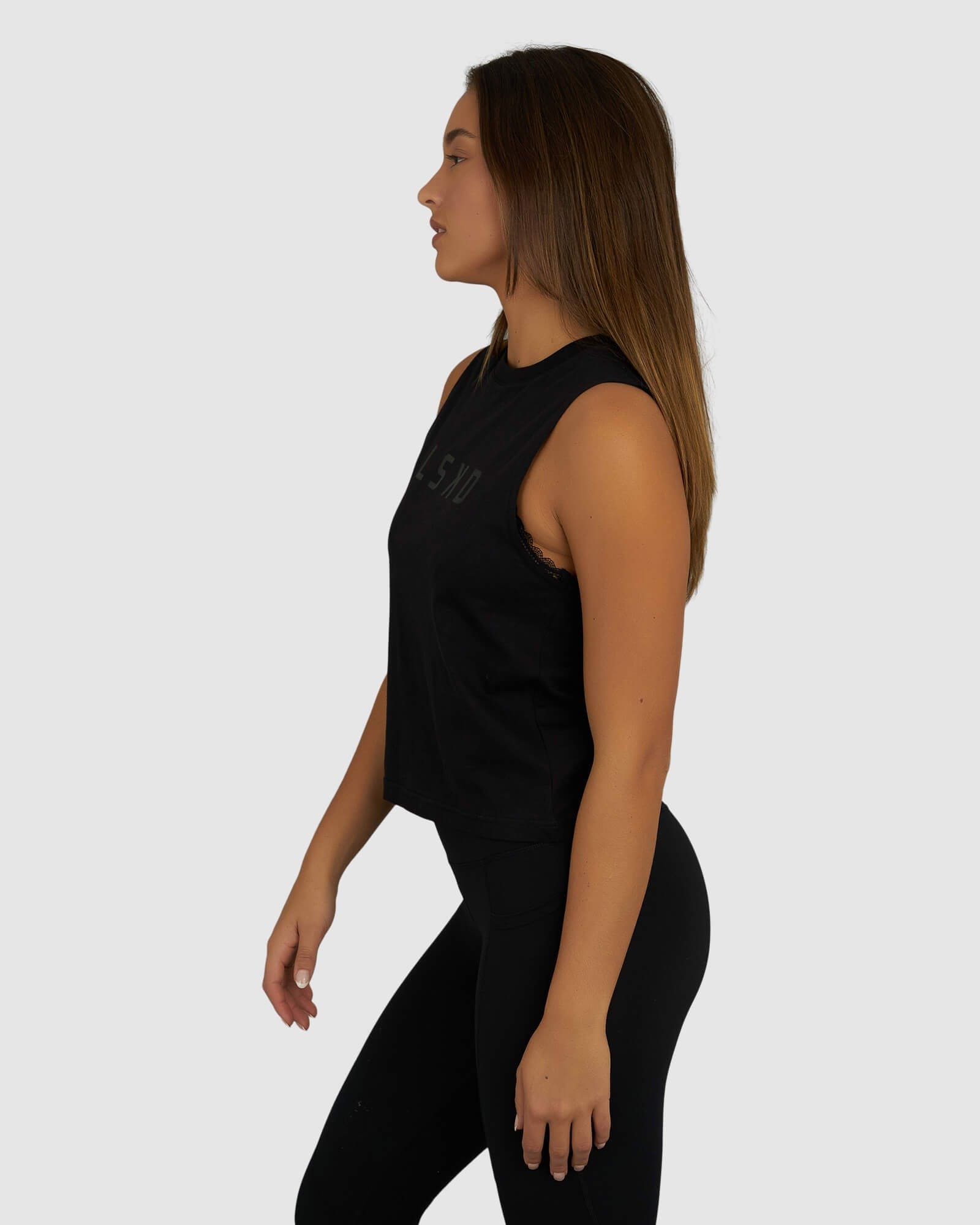 Model wearing Structure Tank - Black-Black