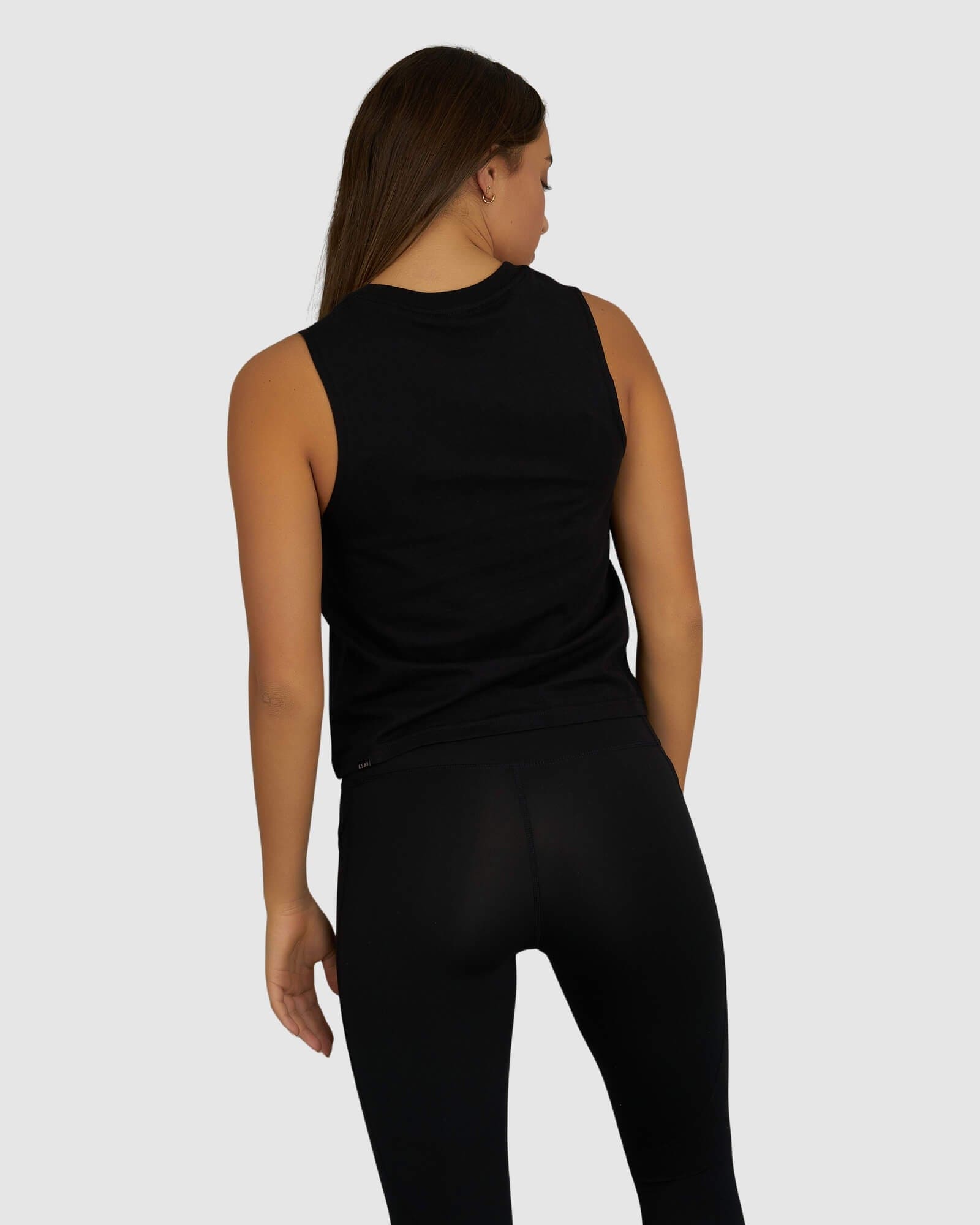 Model wearing Structure Tank - Black-Black