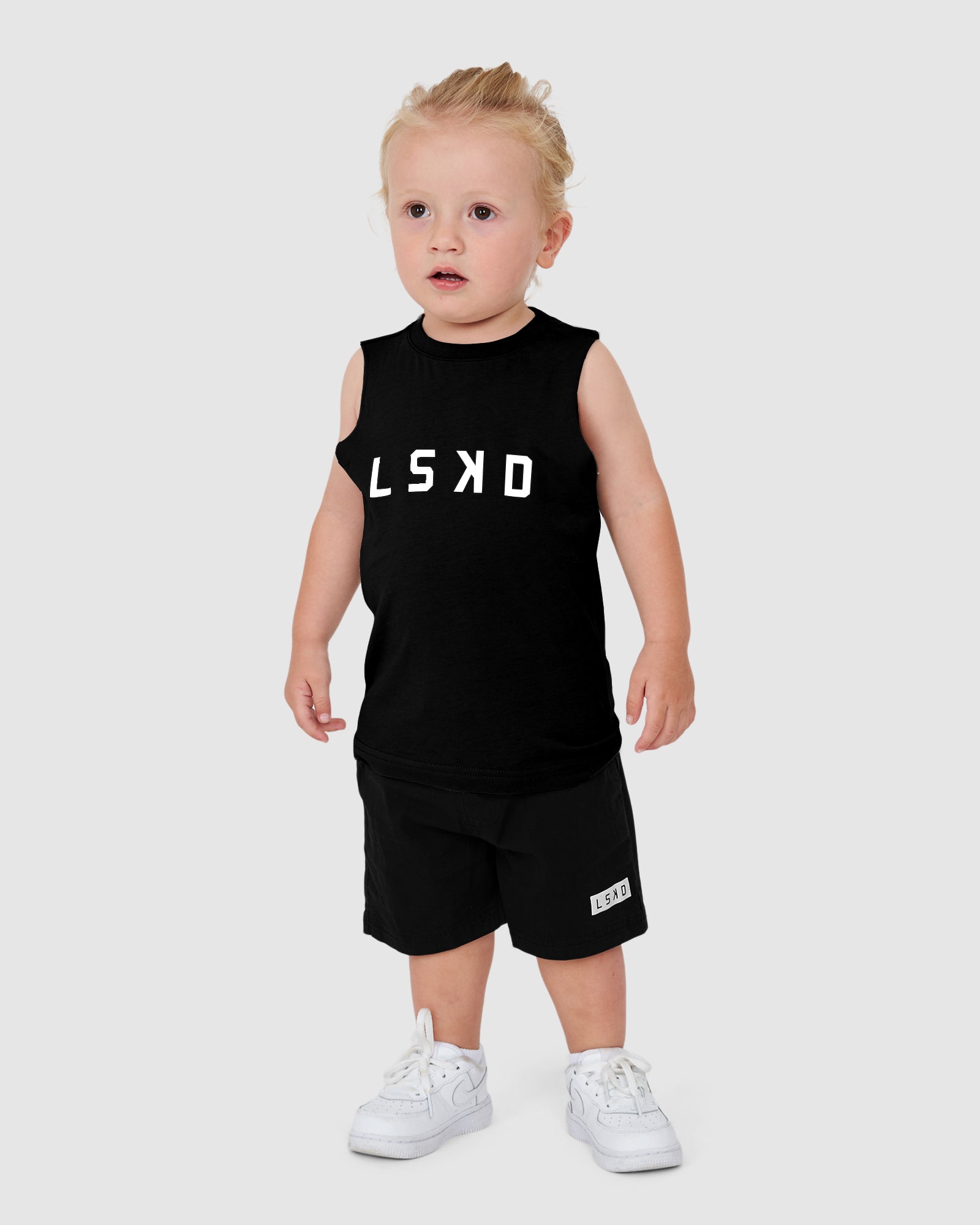 Model wearing Structure Tank (00-6) - Black