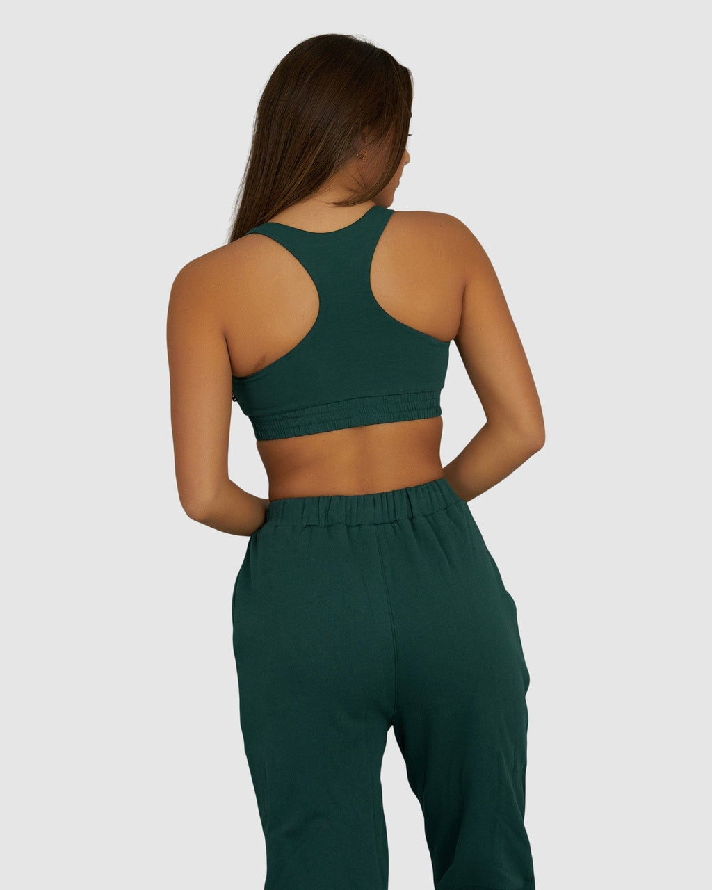 Model wearing Fast Crop - Deep Emerald