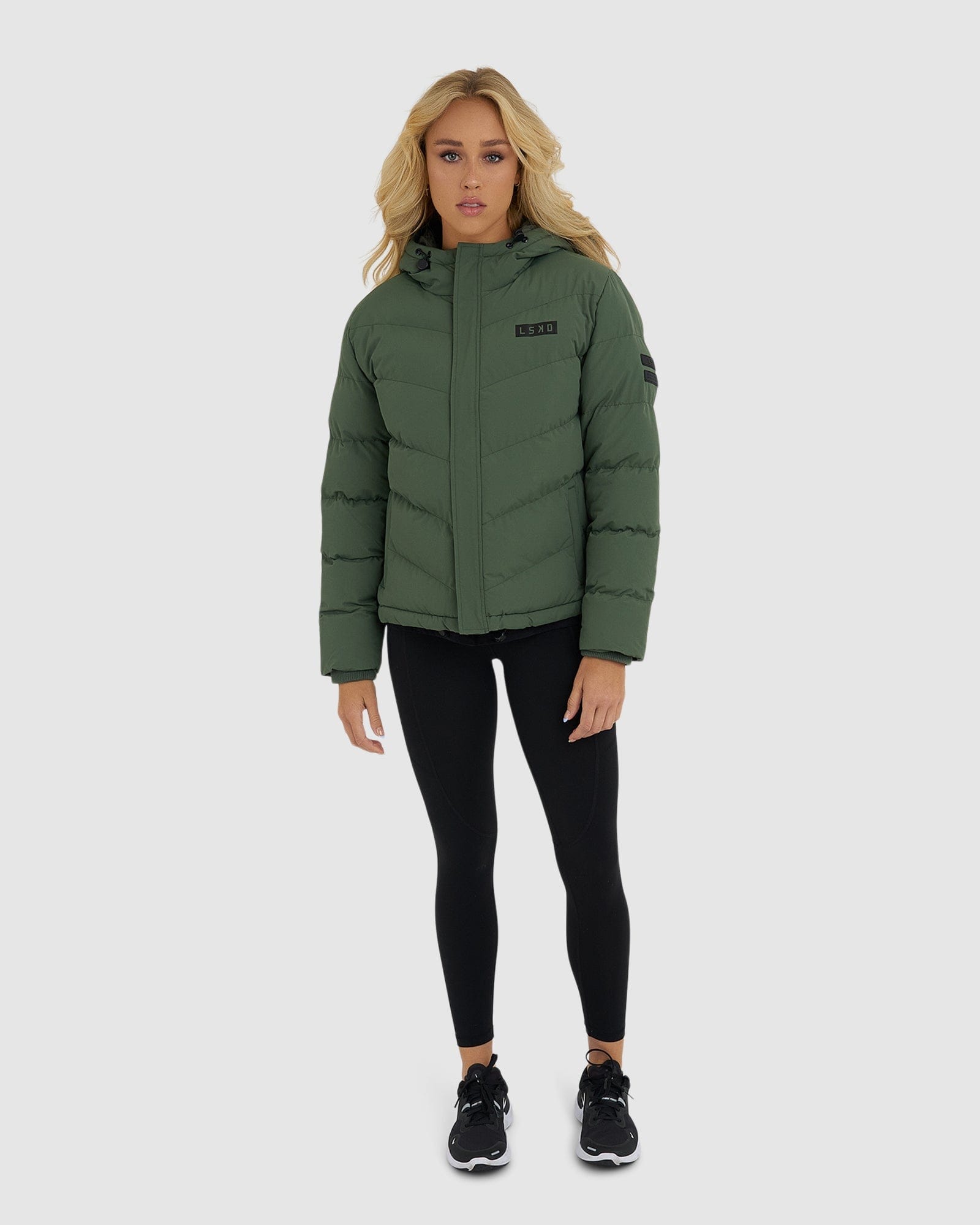 Model wearing Roasted Puffer Jacket 21  - Thyme