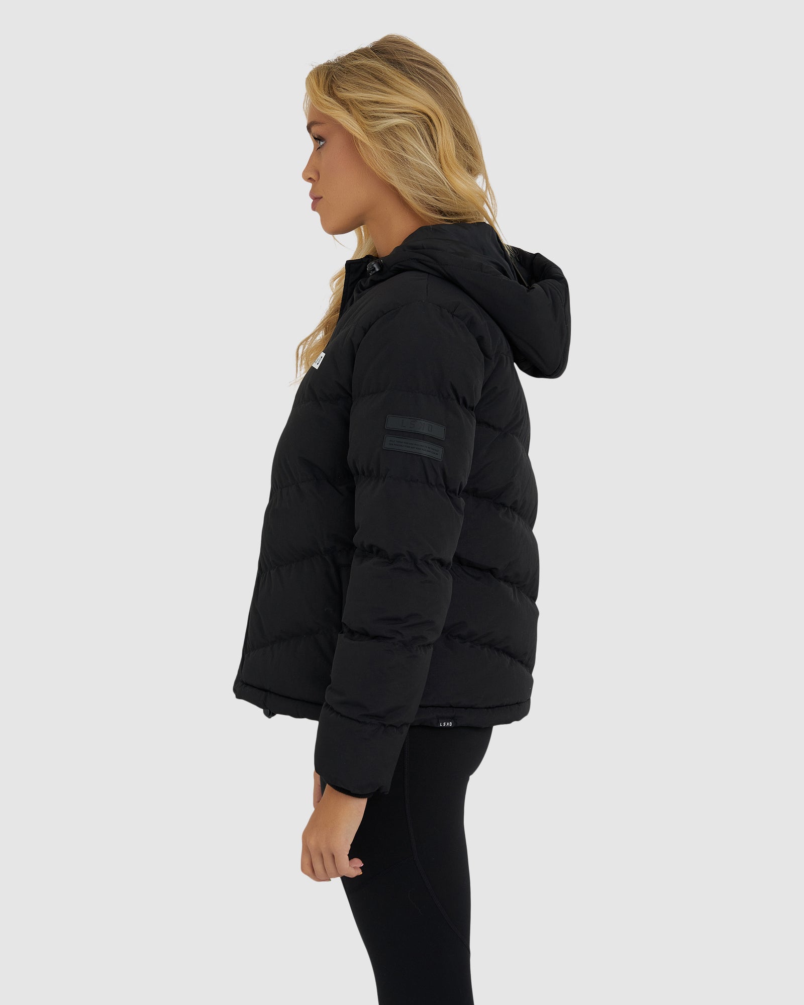 Model wearing Roasted Puffer Jacket 21 - Black