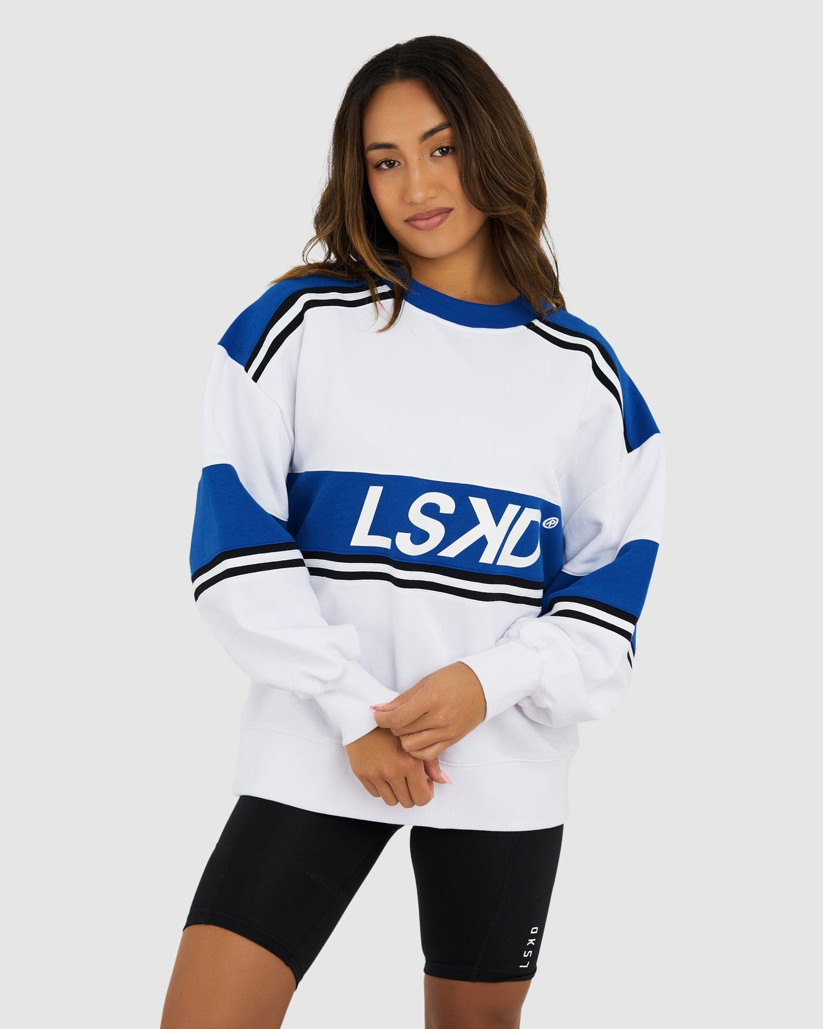 Model wearing A-Team Sweater Oversize - White