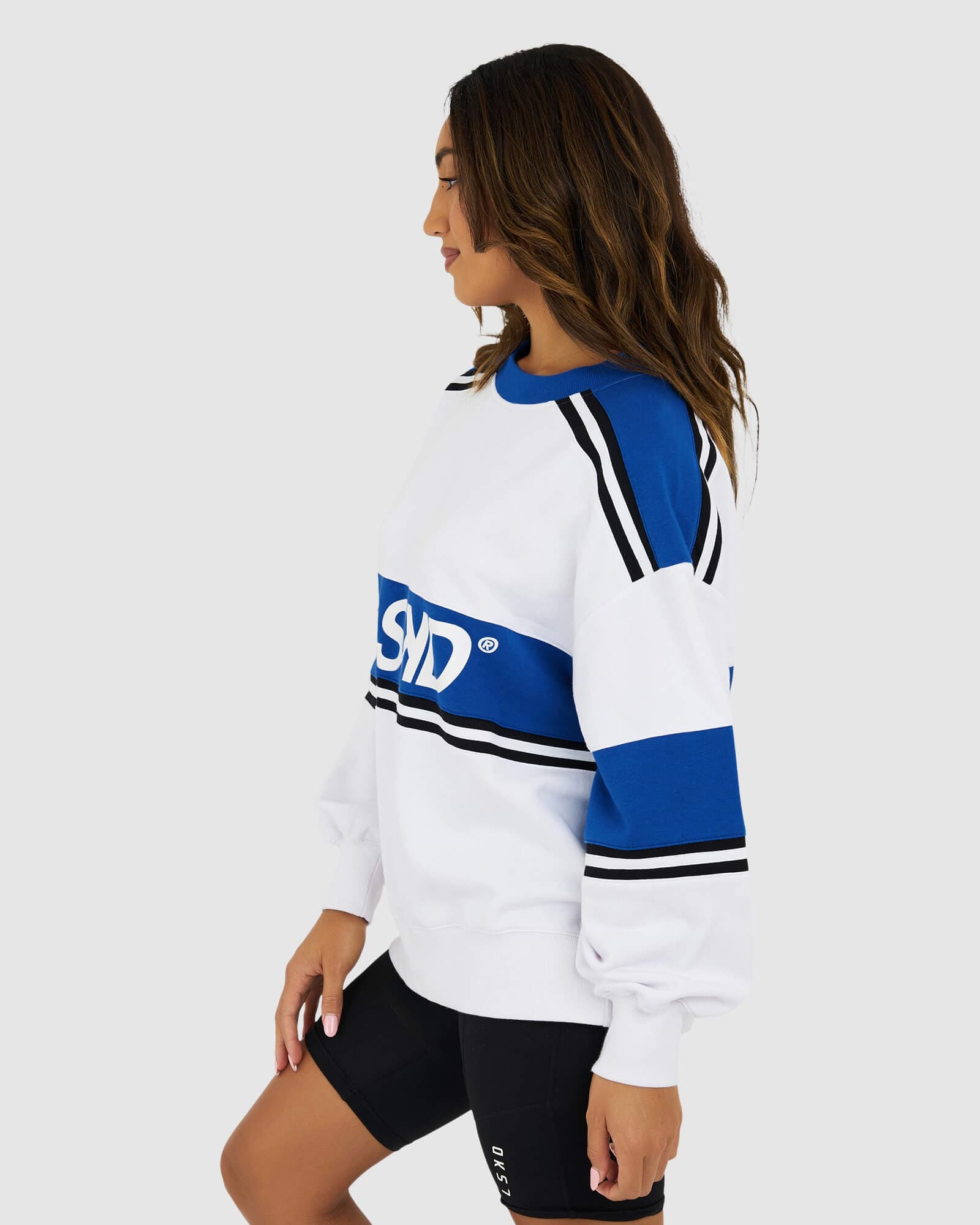 Model wearing Unisex A-Team Sweater Oversize - White