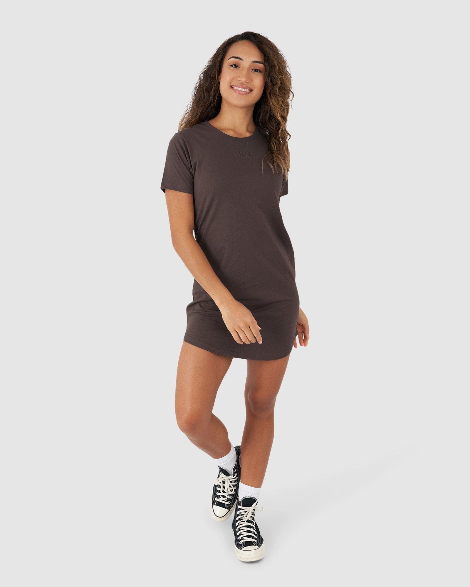 Model wearing Field Tee Dress - Peppercorn