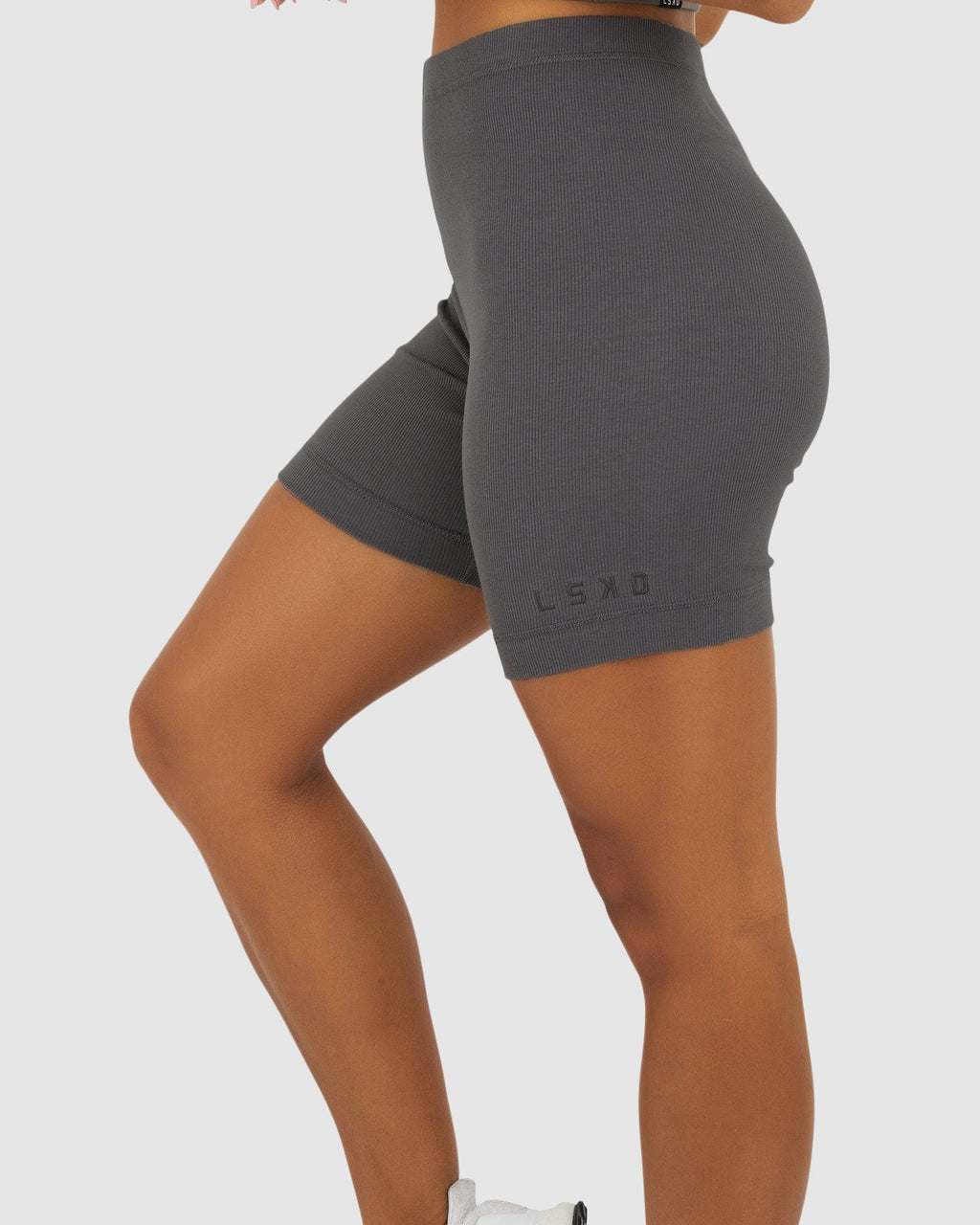 Model wearing Dymo Ribbed Short Tight - Shade