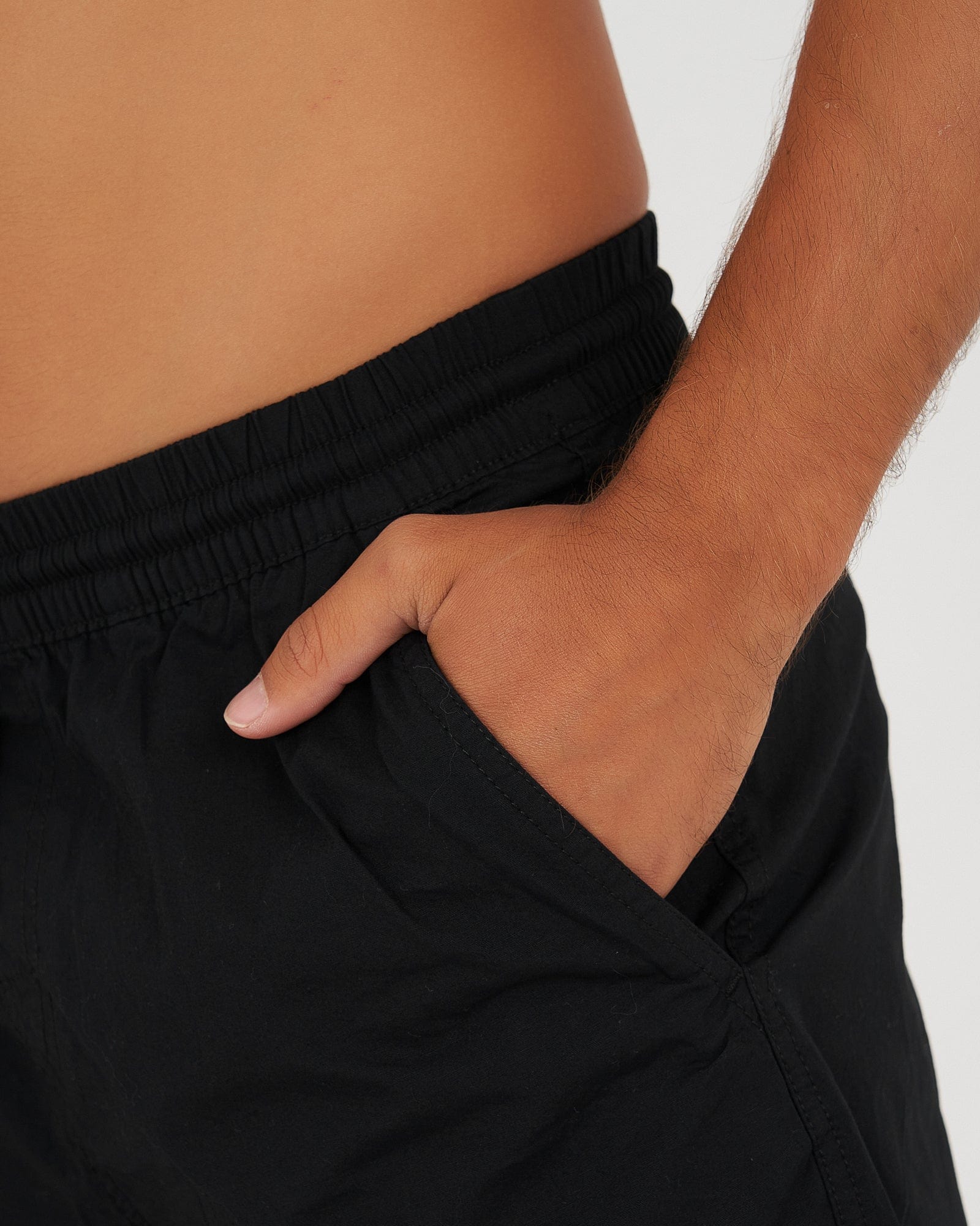 Model wearing Daily Short - Black-Black