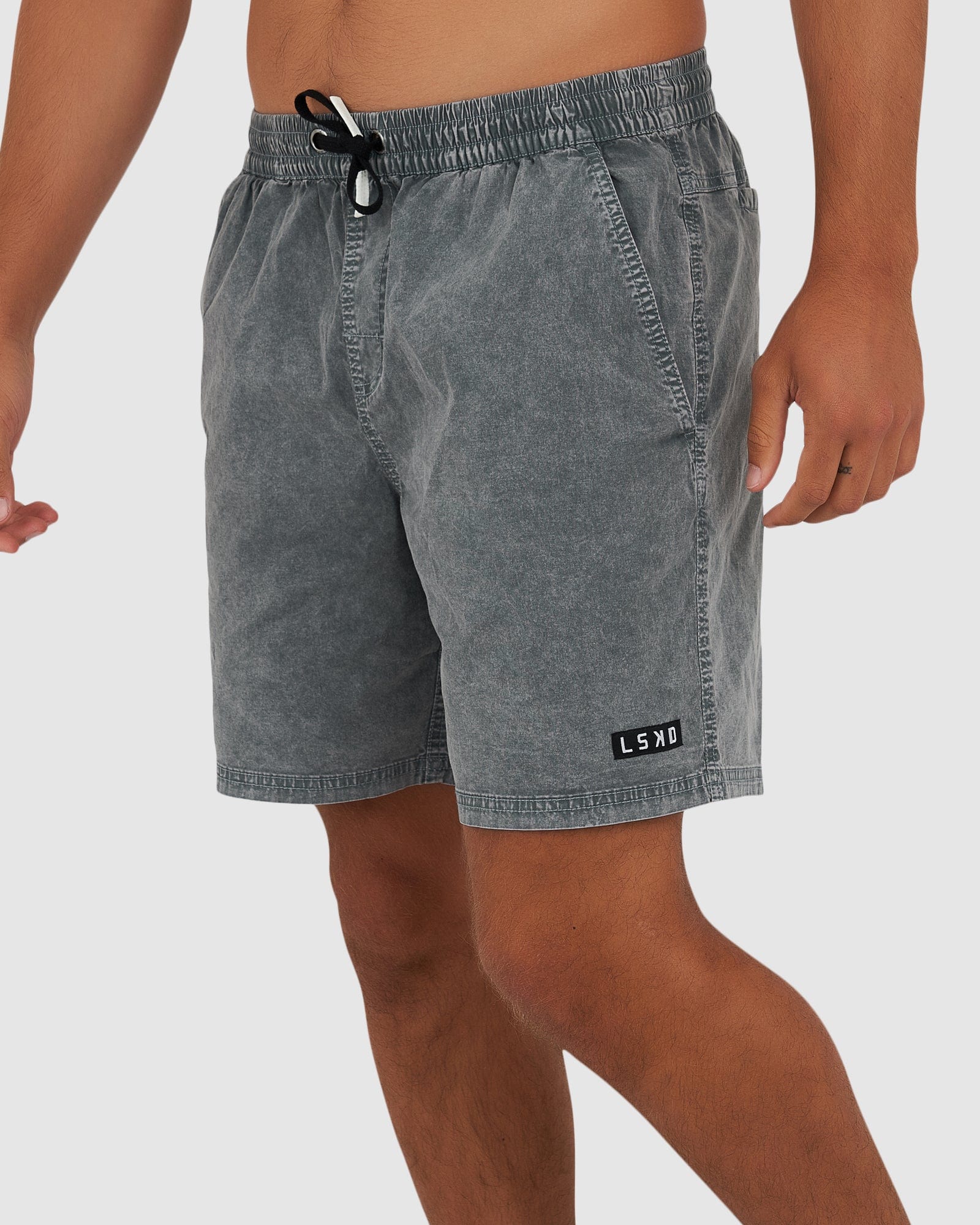 Model wearing Daily Short - Pigment Slate