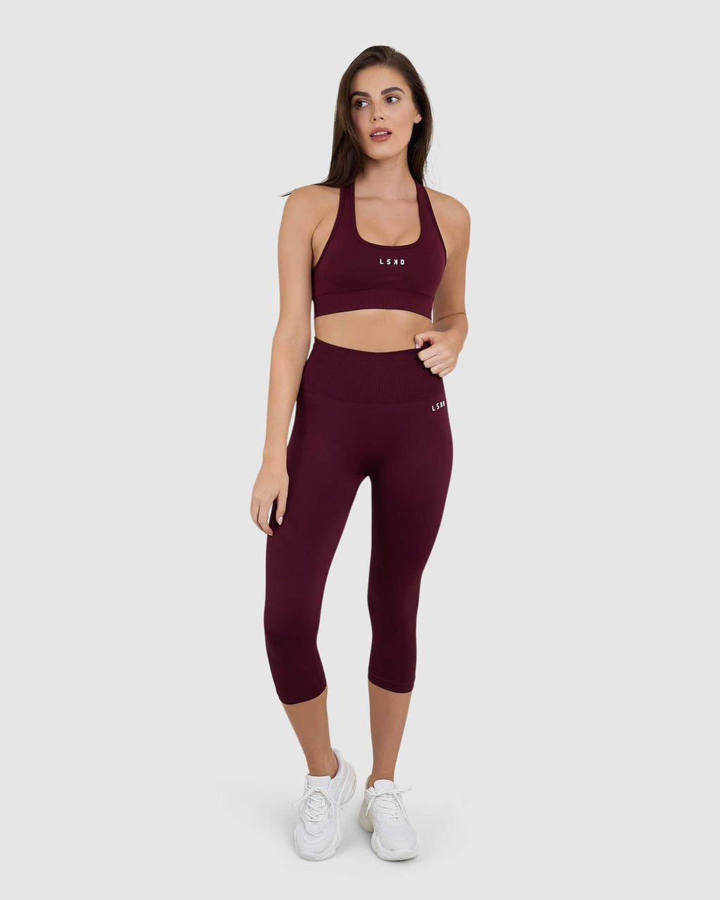 Model wearing Limitless Seamless 3/4 Length Tight - Wine