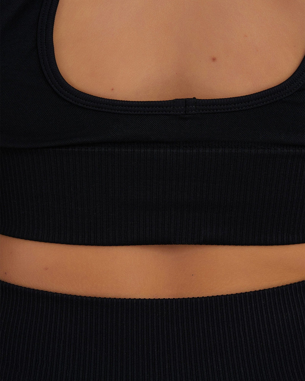 Model wearing Seamless LS Top - Black