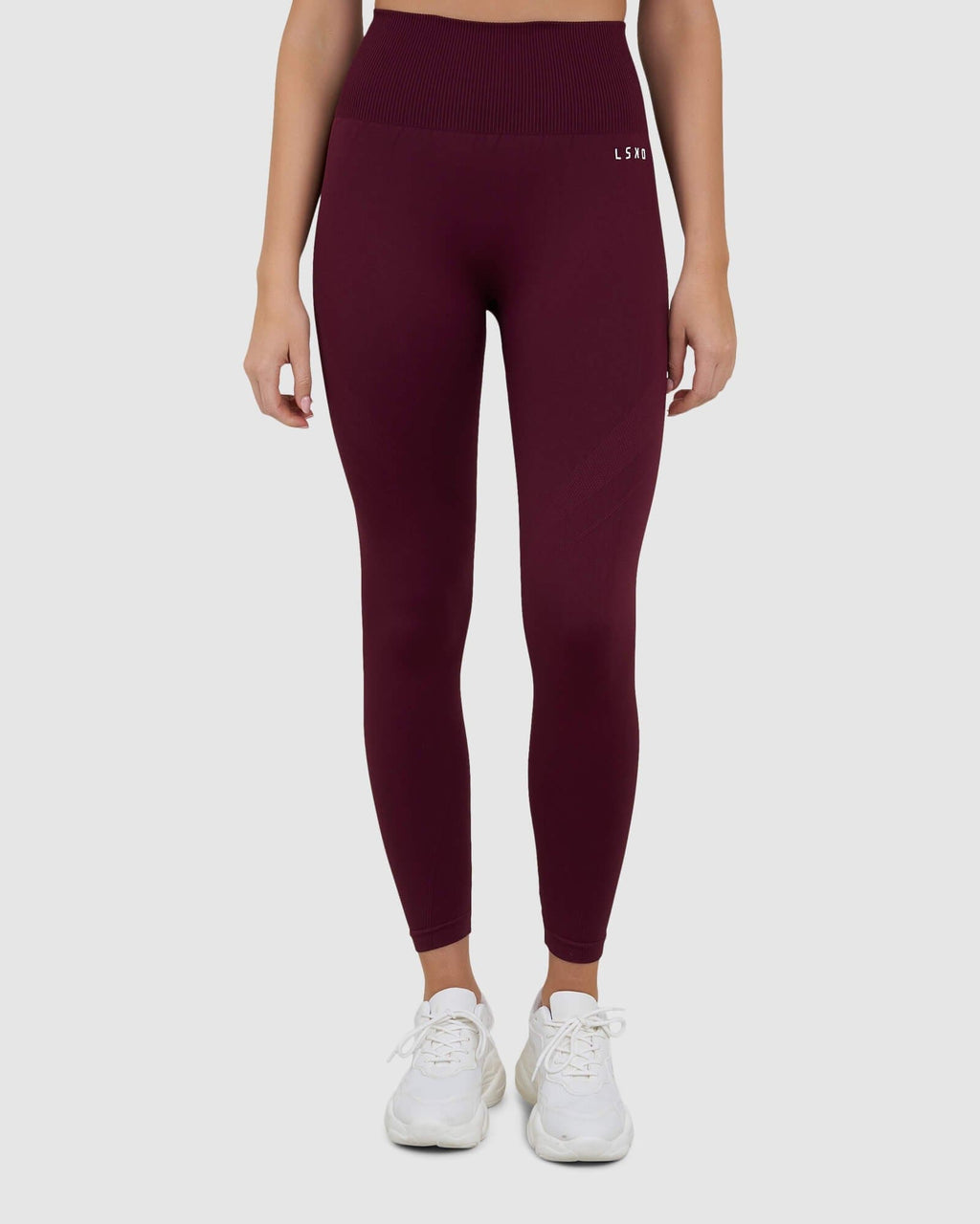 Model wearing Limitless Seamless 7/8 Length Tight - Wine