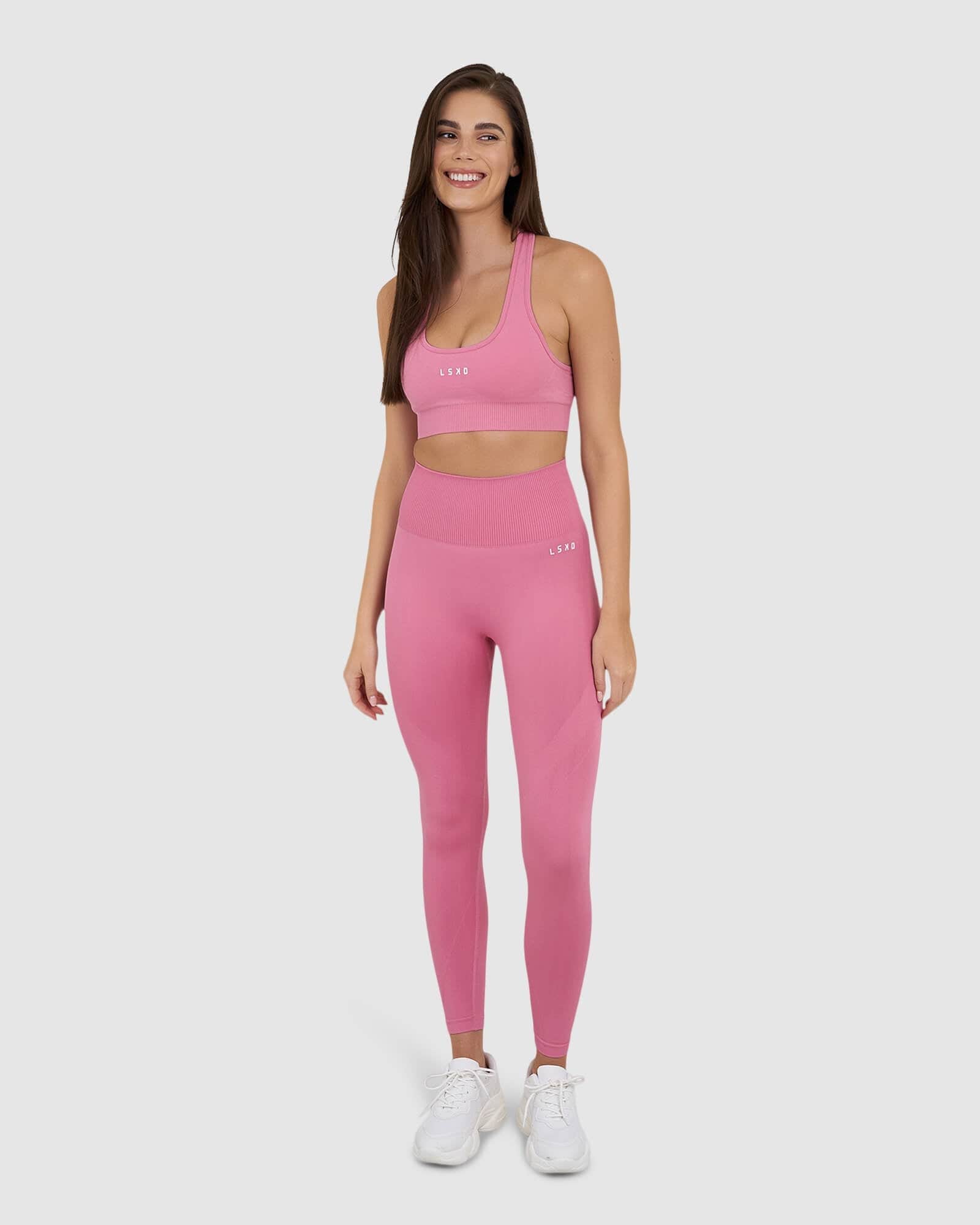 Model wearing Limitless Seamless 7/8 Length Tight - Bubblegum
