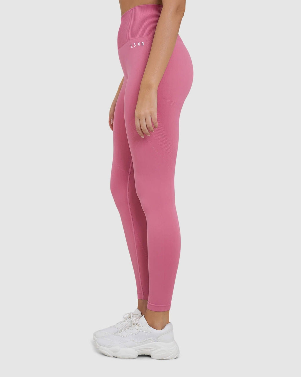 Model wearing Limitless Seamless 7/8 Length Tight - Bubblegum
