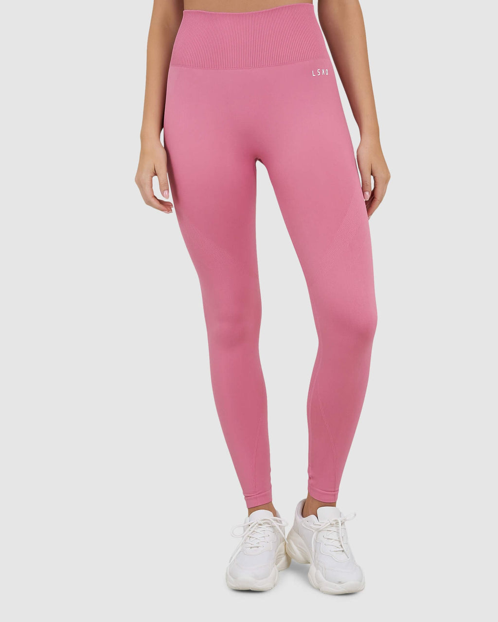 Model wearing Limitless Seamless Full Length Tight - Bubblegum